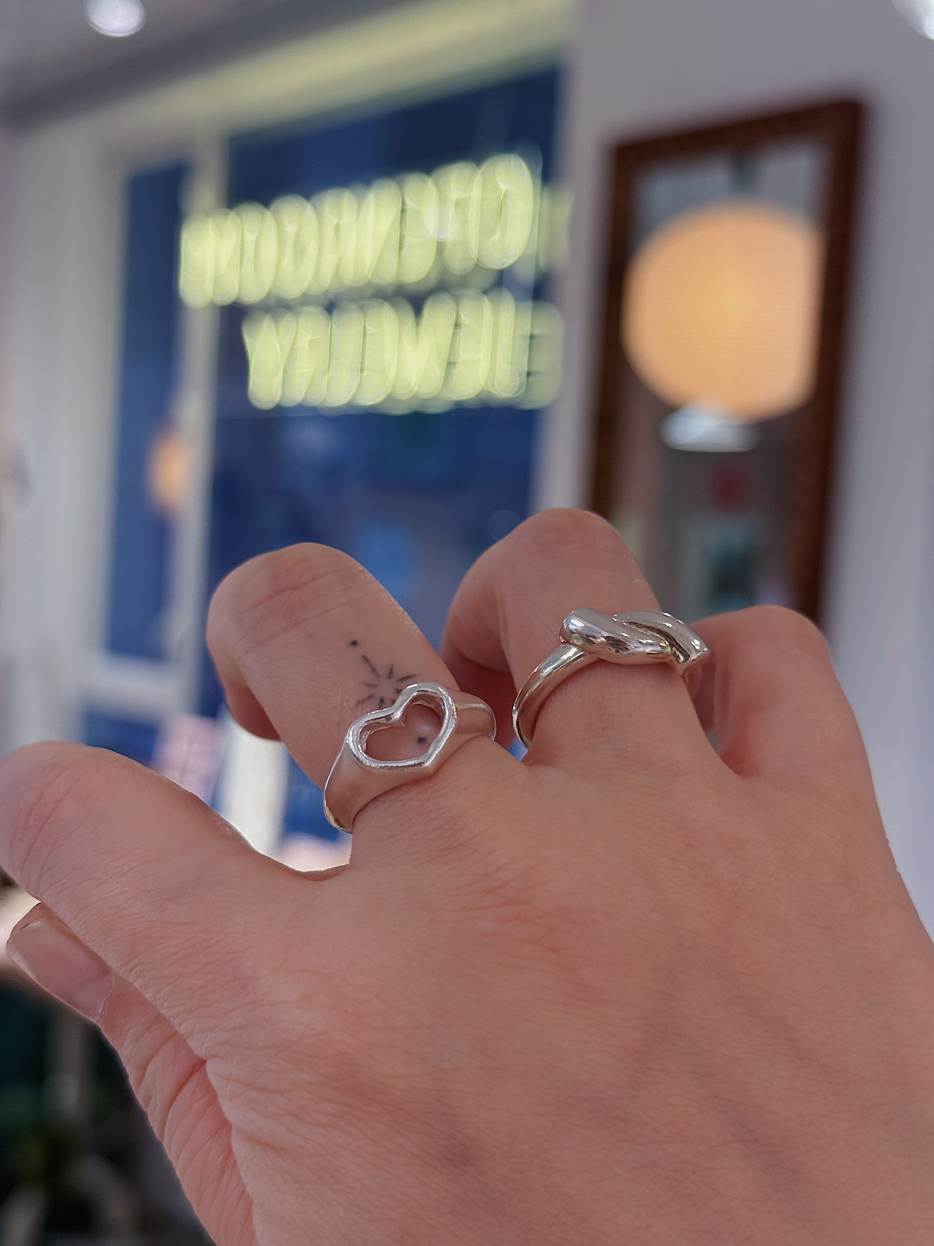 Silver925 hallow heart ring (free size)