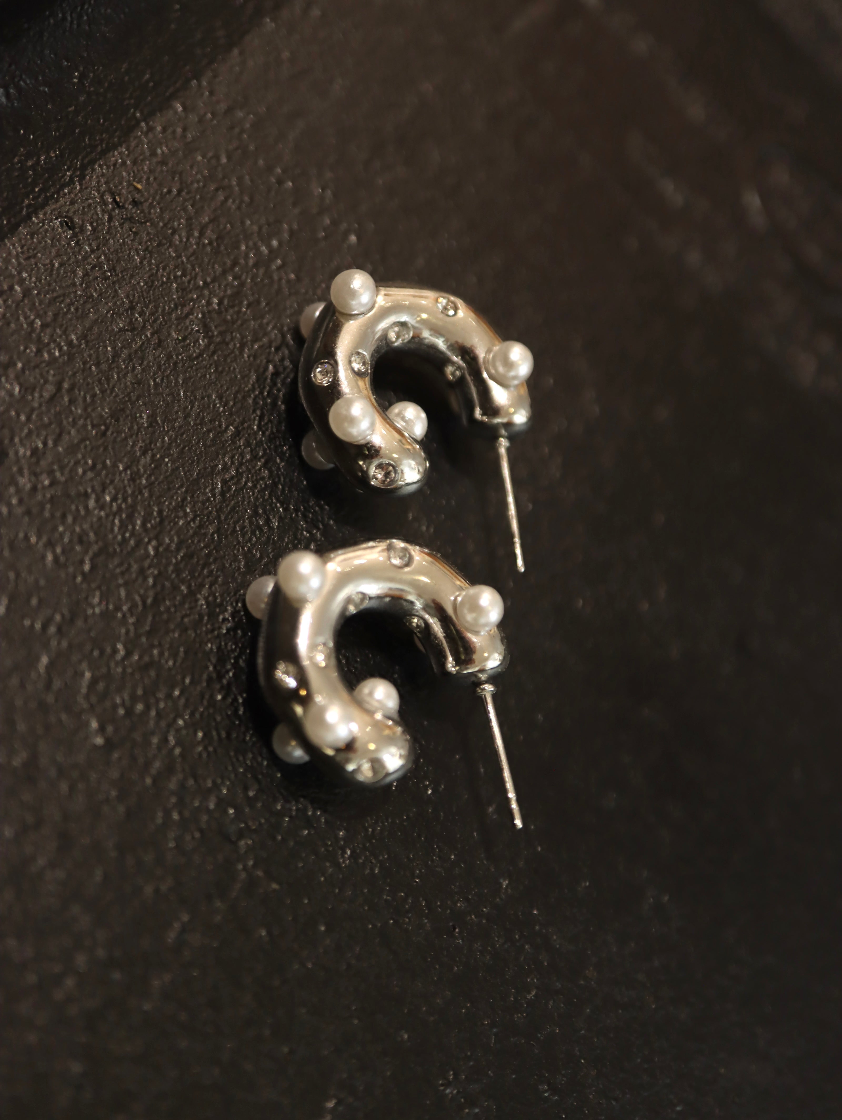 Pearl stud stainless steel earrings