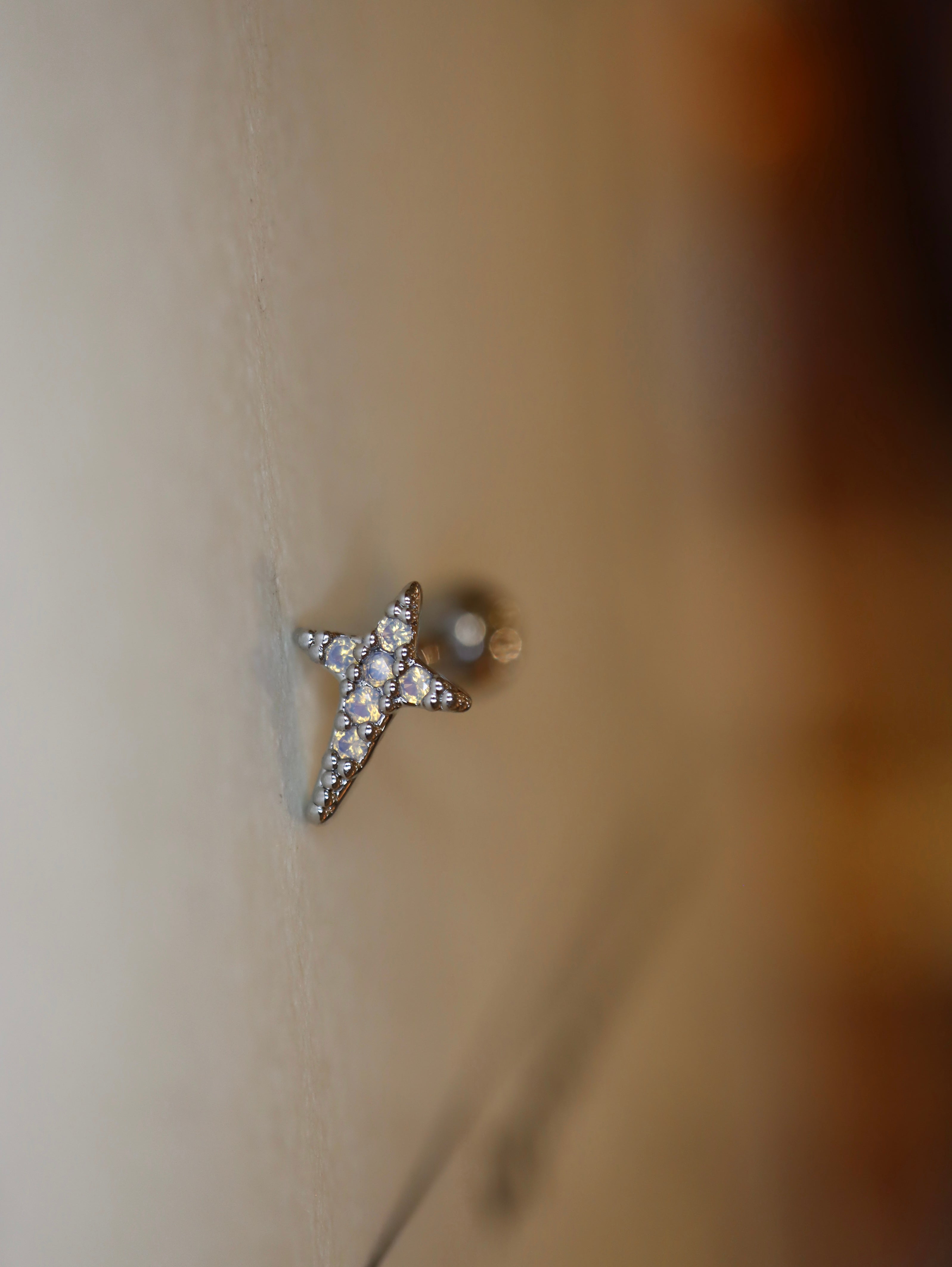 Stella Cross Stud Surgical Steel Piercing (1pc)
