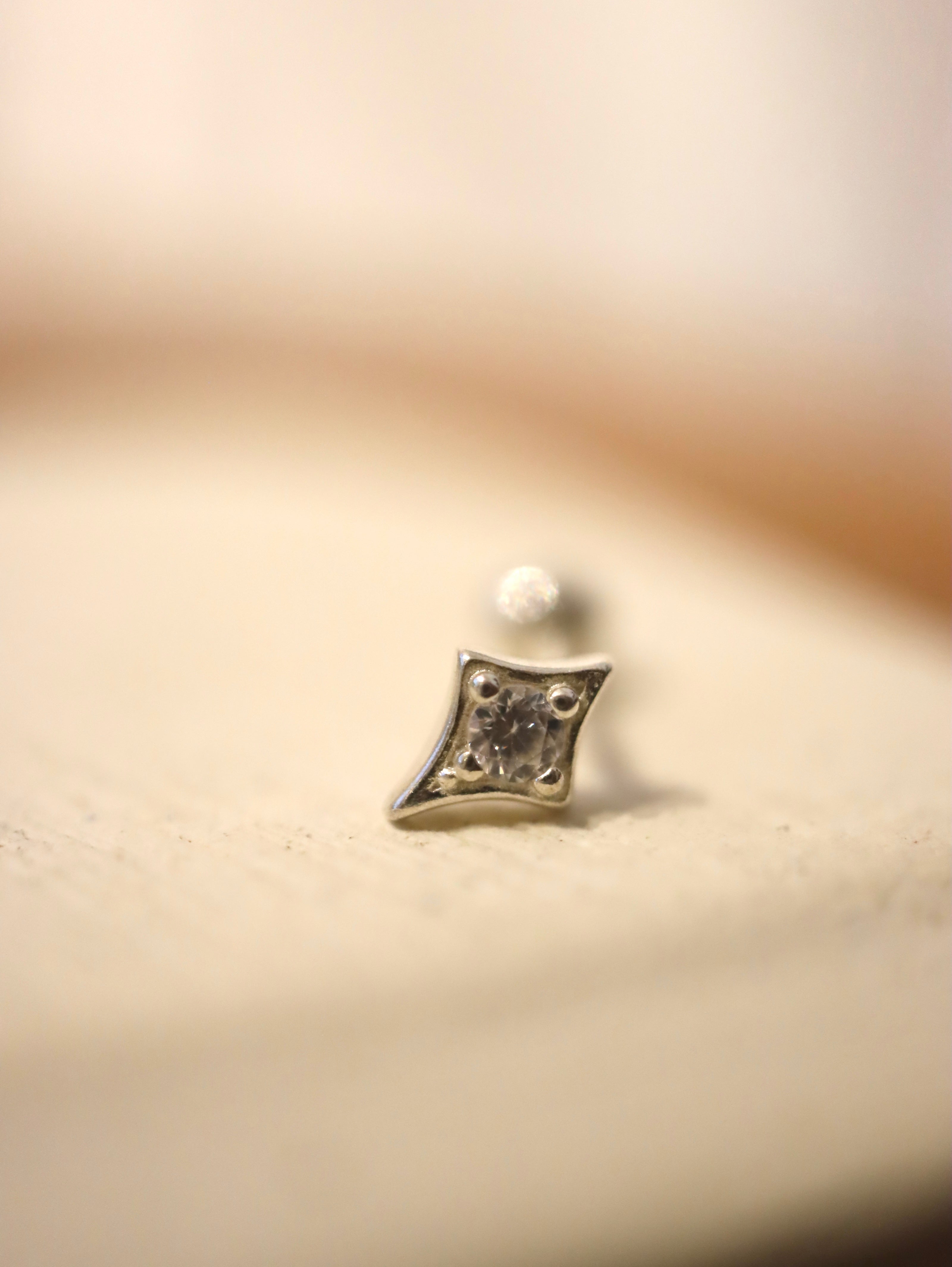 Rhombus Star Stud 925 Silver Earring piercing (1pc)