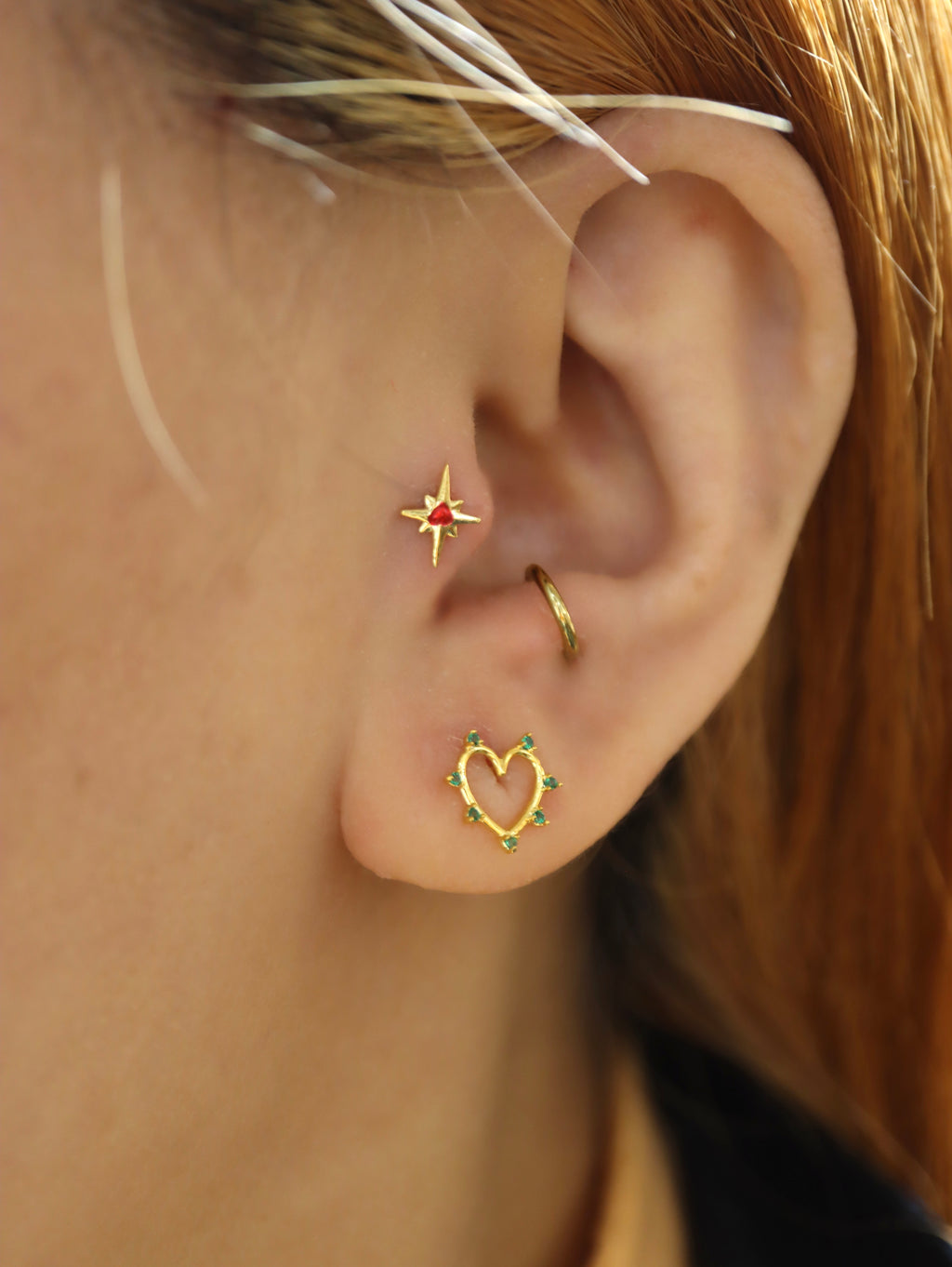 Stud heart earrings