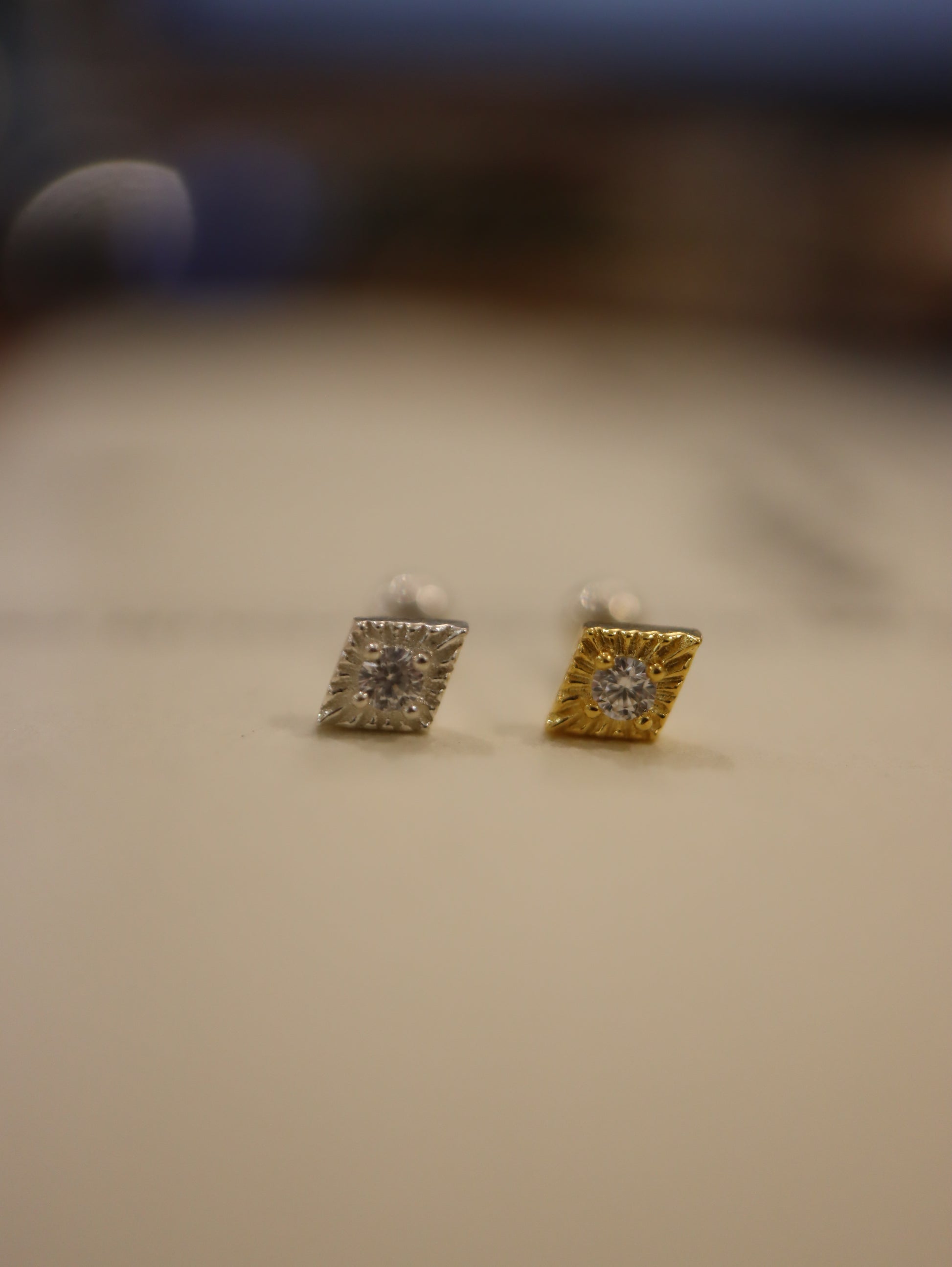 Ray burst stud 925silver earring piercing