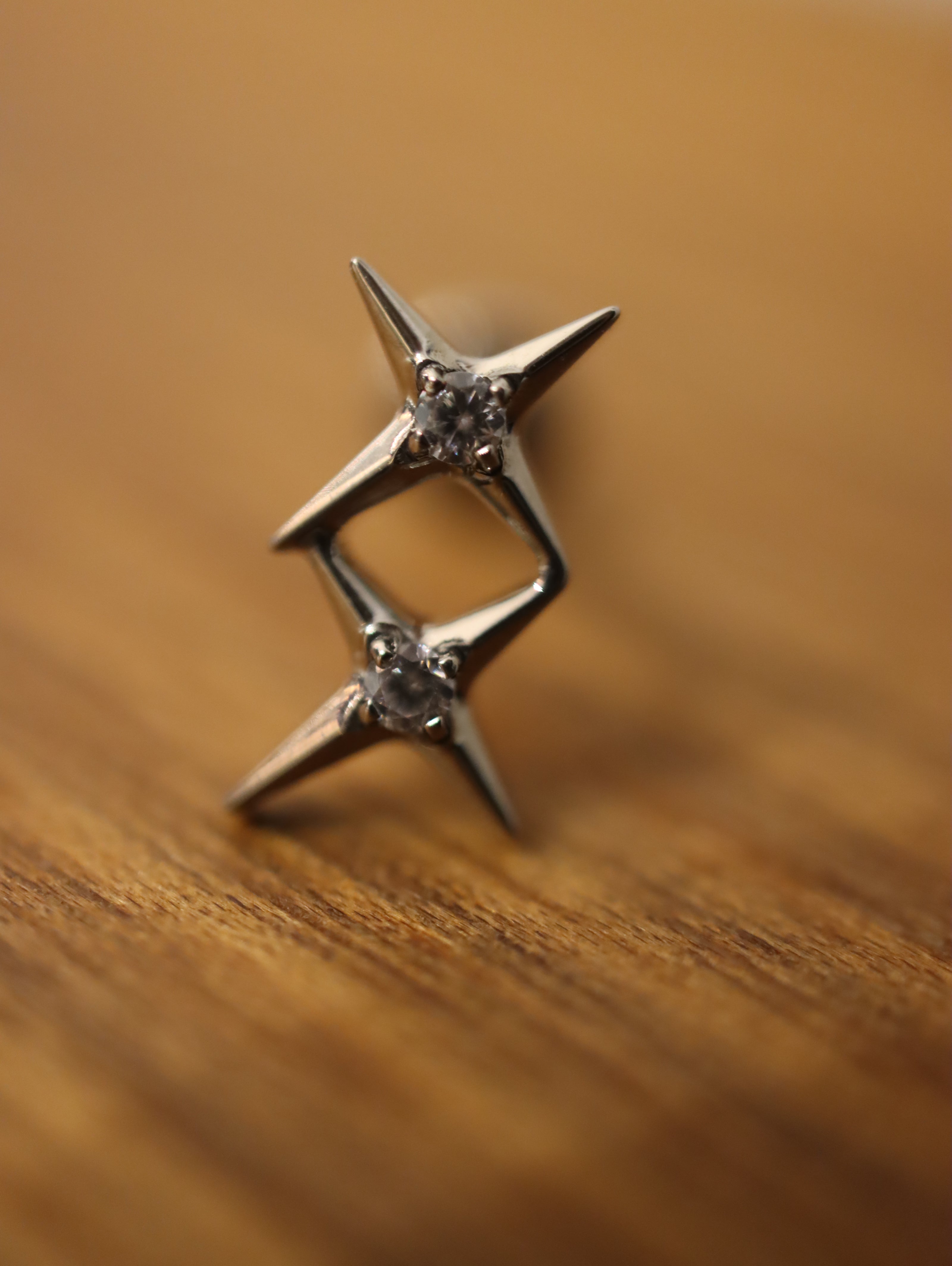 Titanium G23 Double star cz earring (1pc)