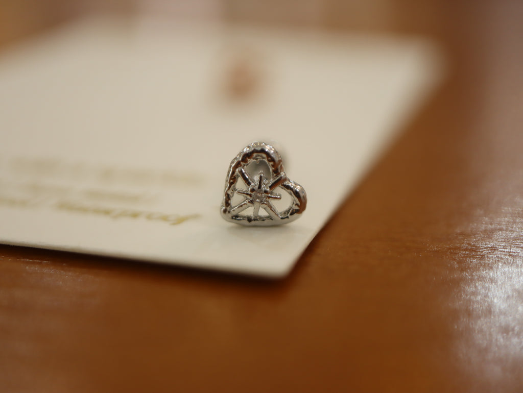 Sparkle in heart surgical steel piercing