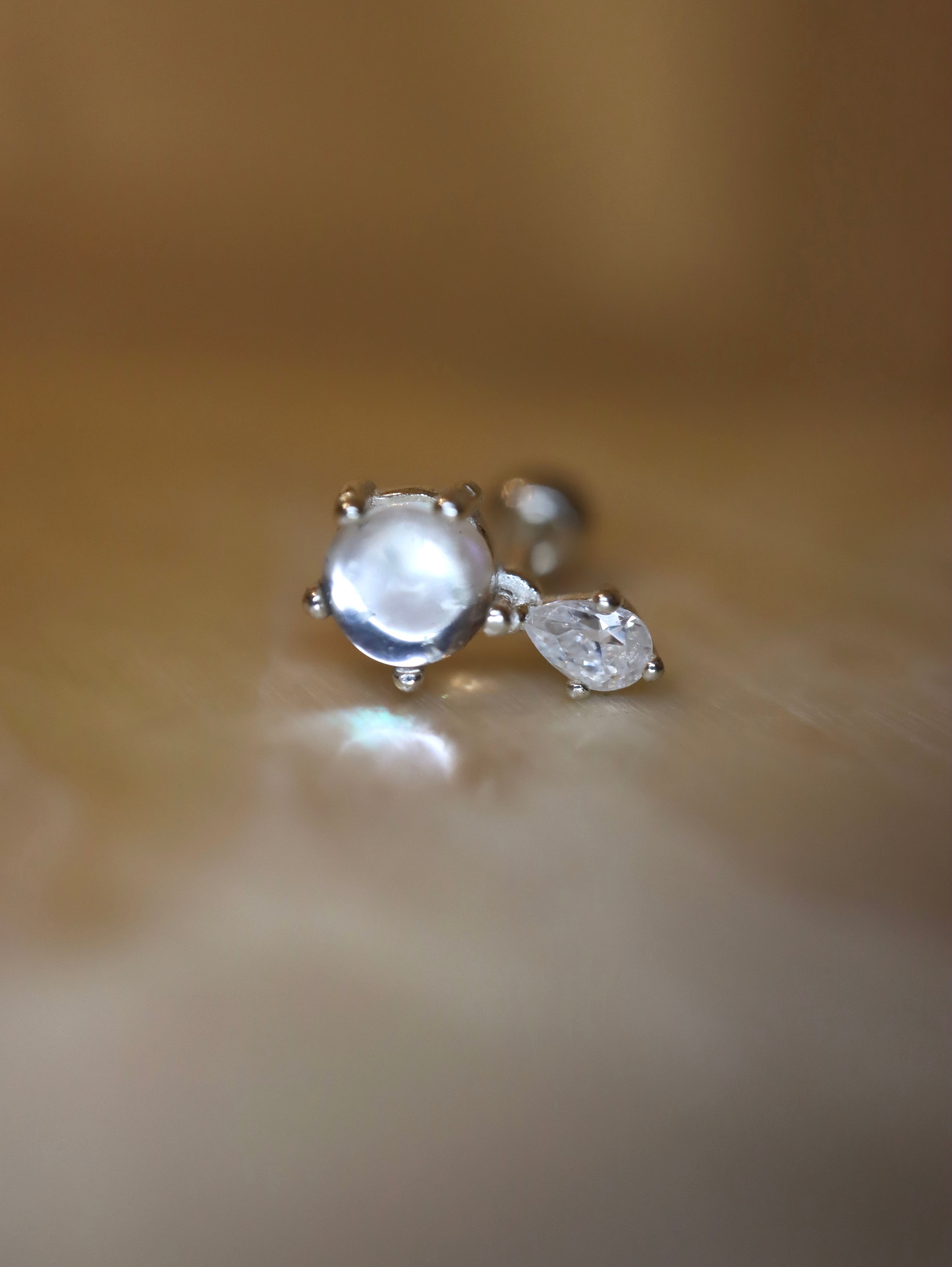 Glow Drop Stud 925 silver Earring Piercing (1pc)