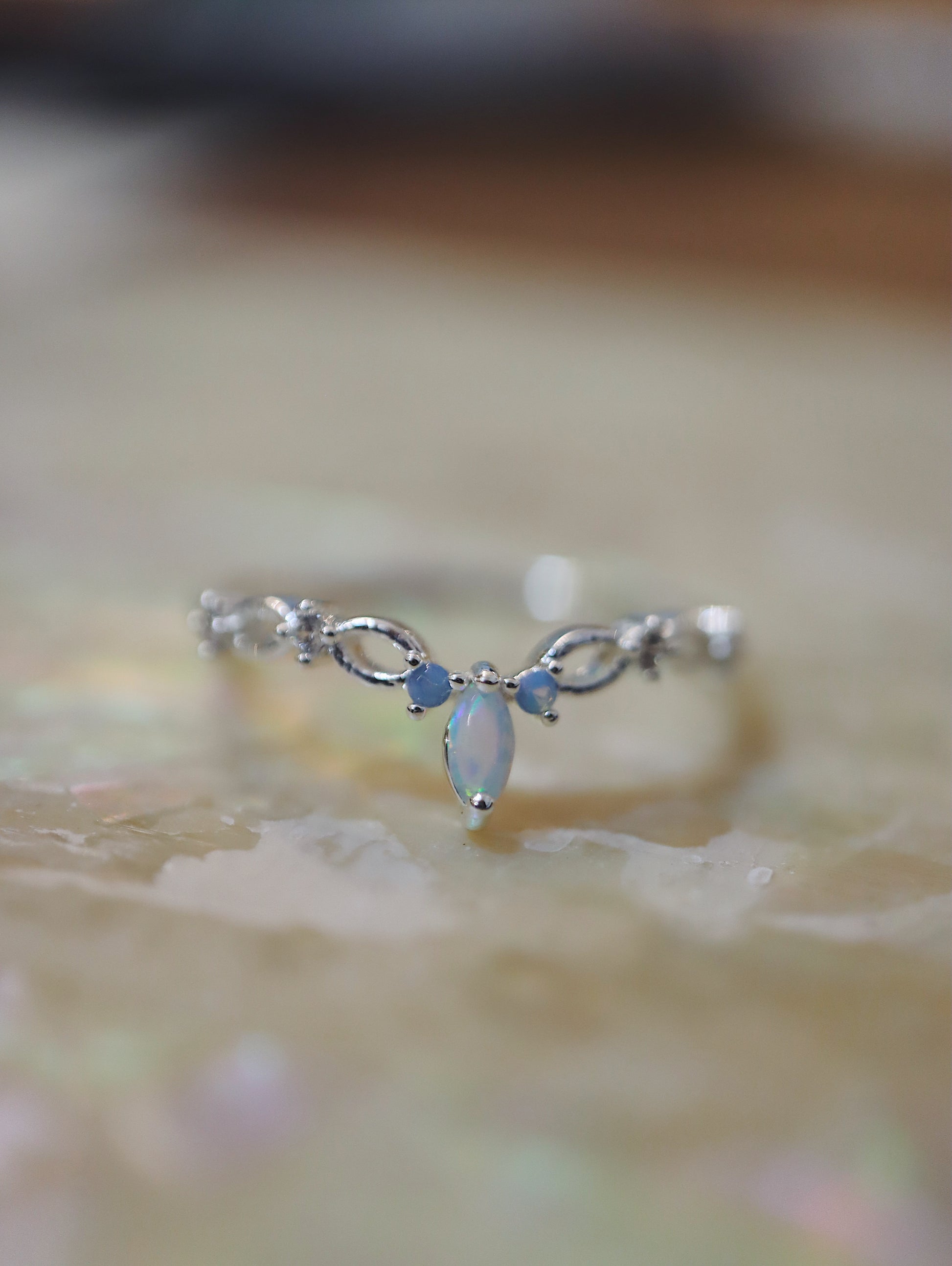 Opal cz 925 silver ring