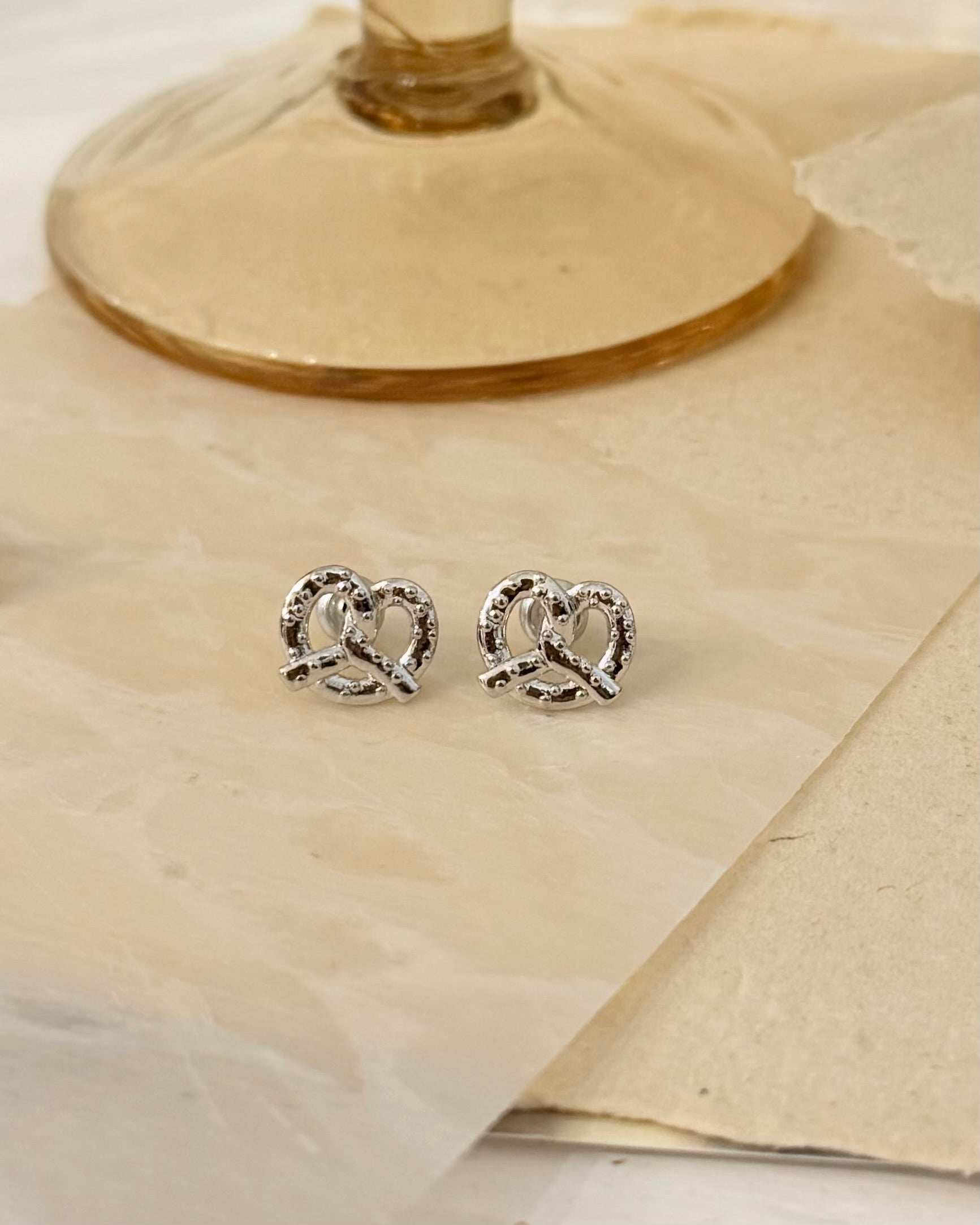 🥨 pretzel brass silver post earrings