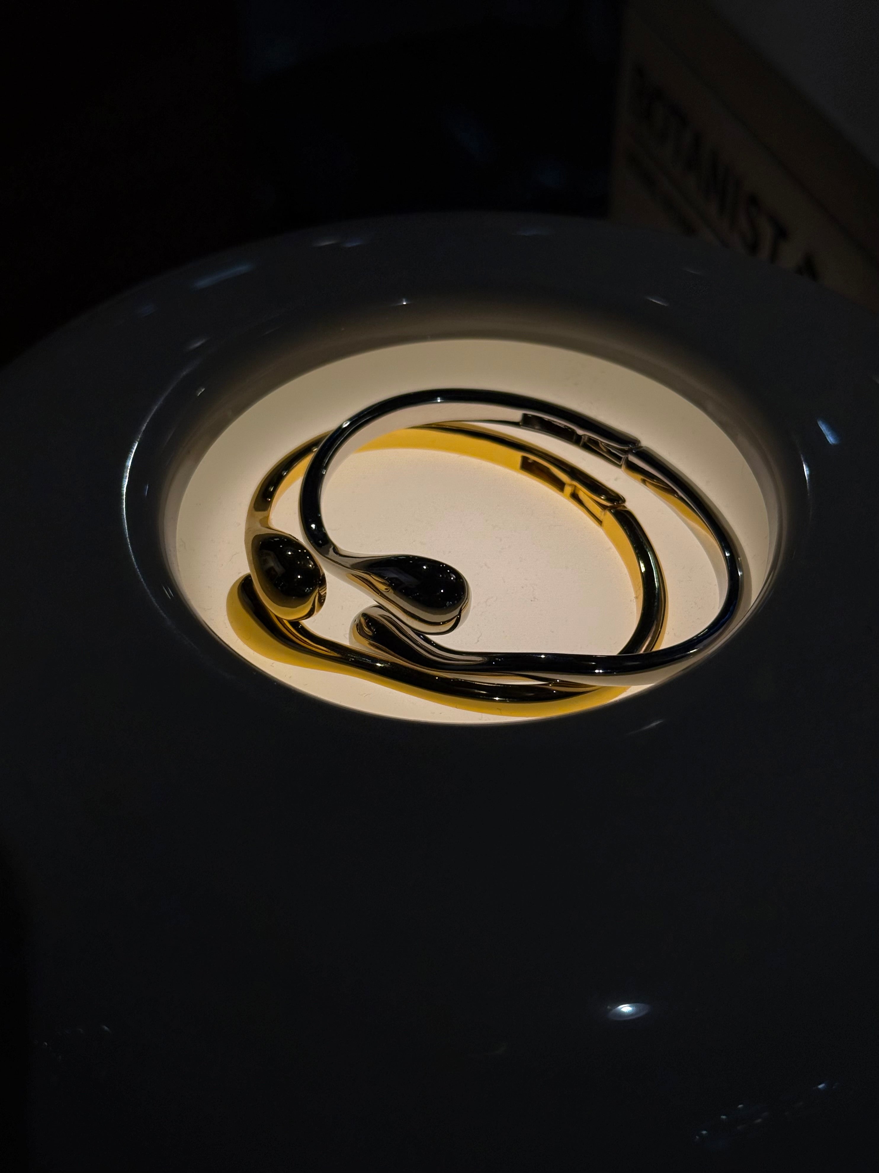 Stainless steel flexi bangle