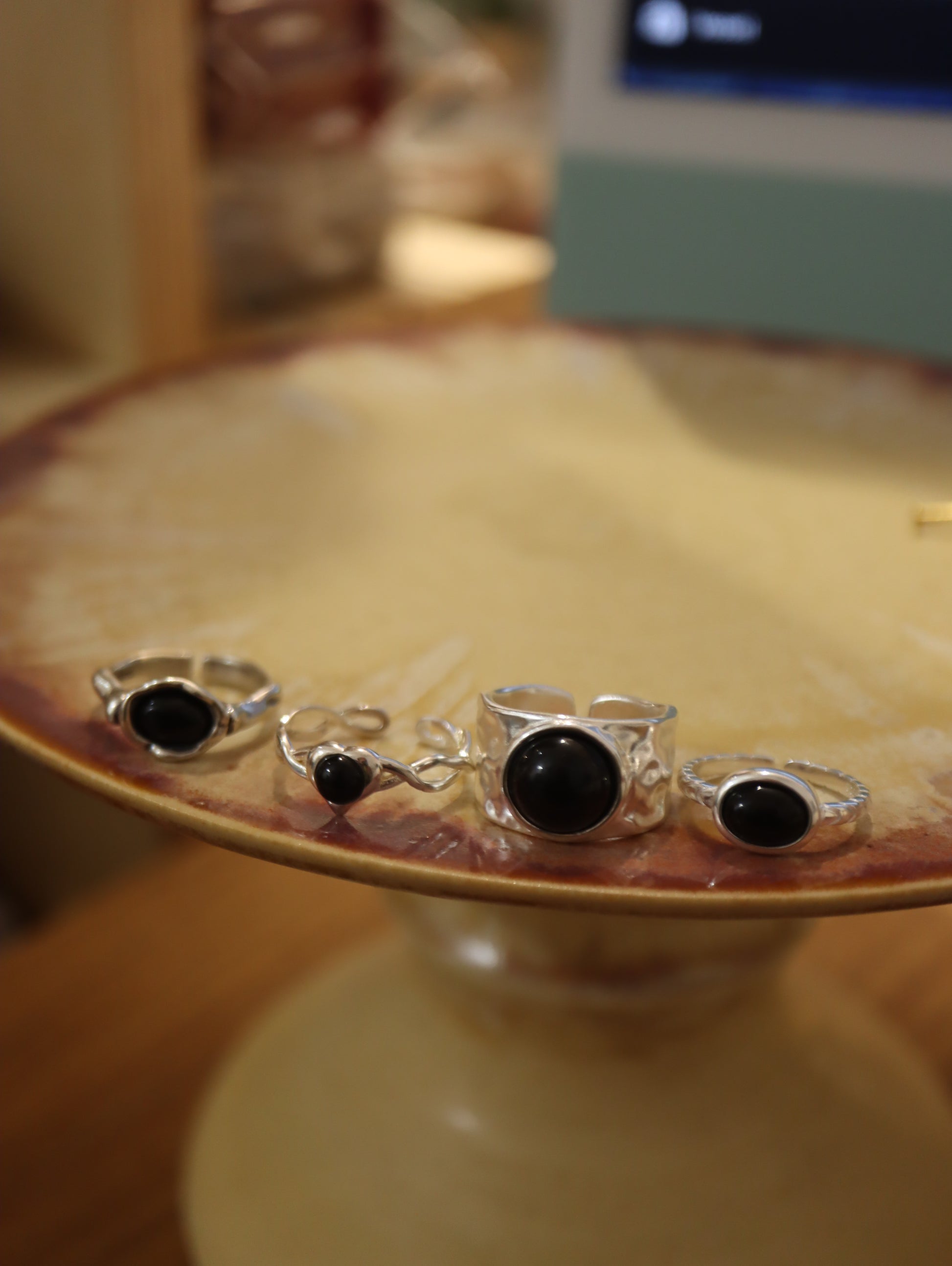 Round onyx 925 silver ring