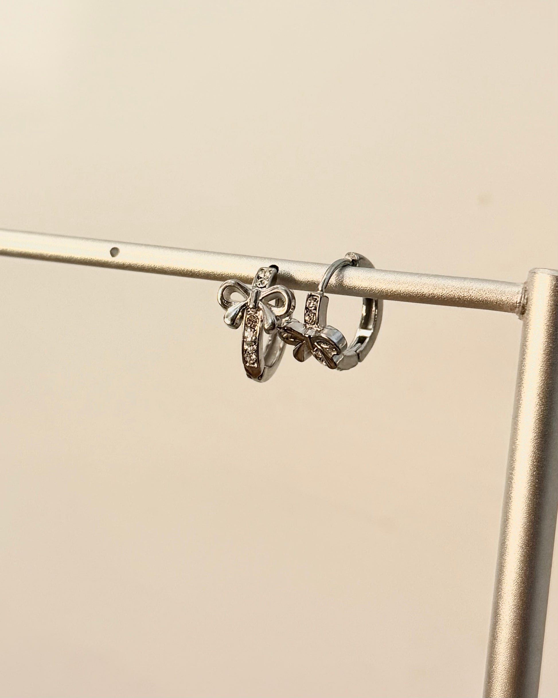 Ribbon cz stainless steel earrings