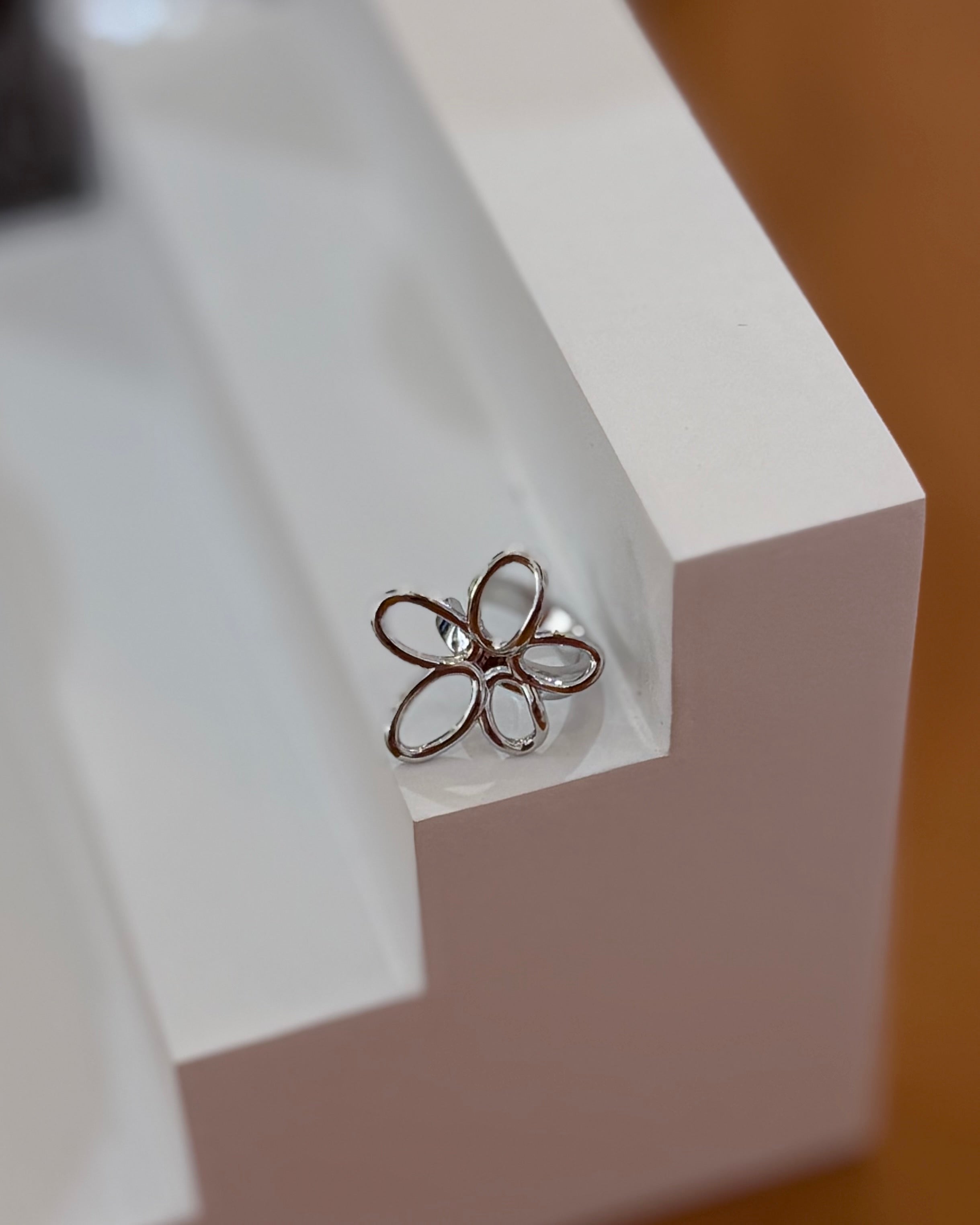 Floral Earcuff