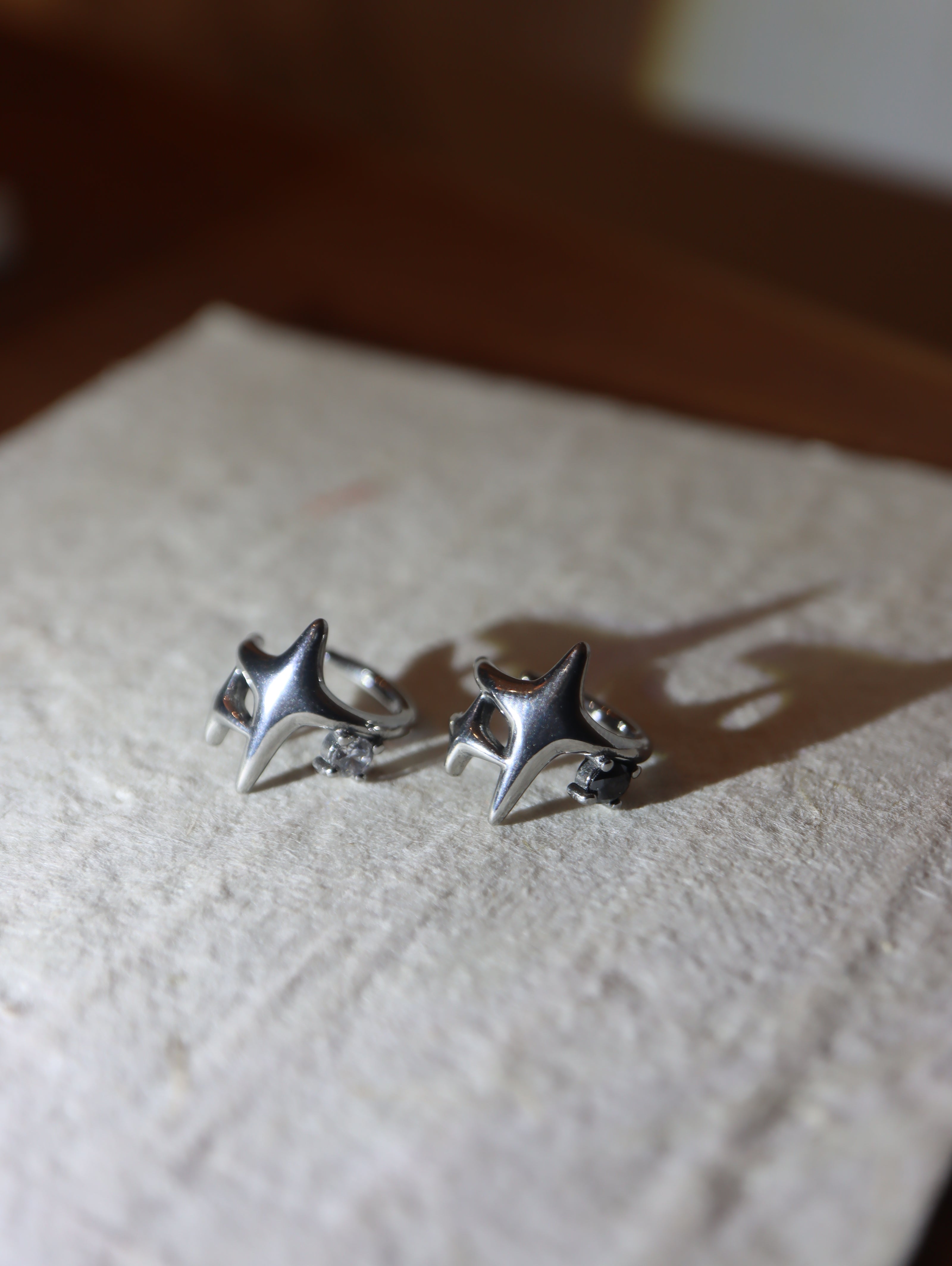 Nova sparkle Unisex Earcuff