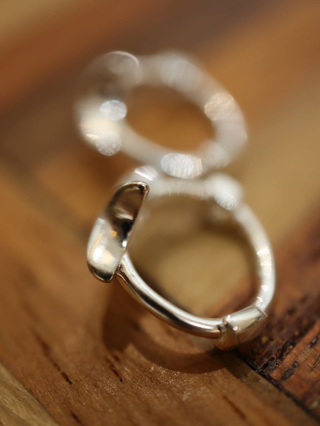 Star 925 silver hinged hoop earrings