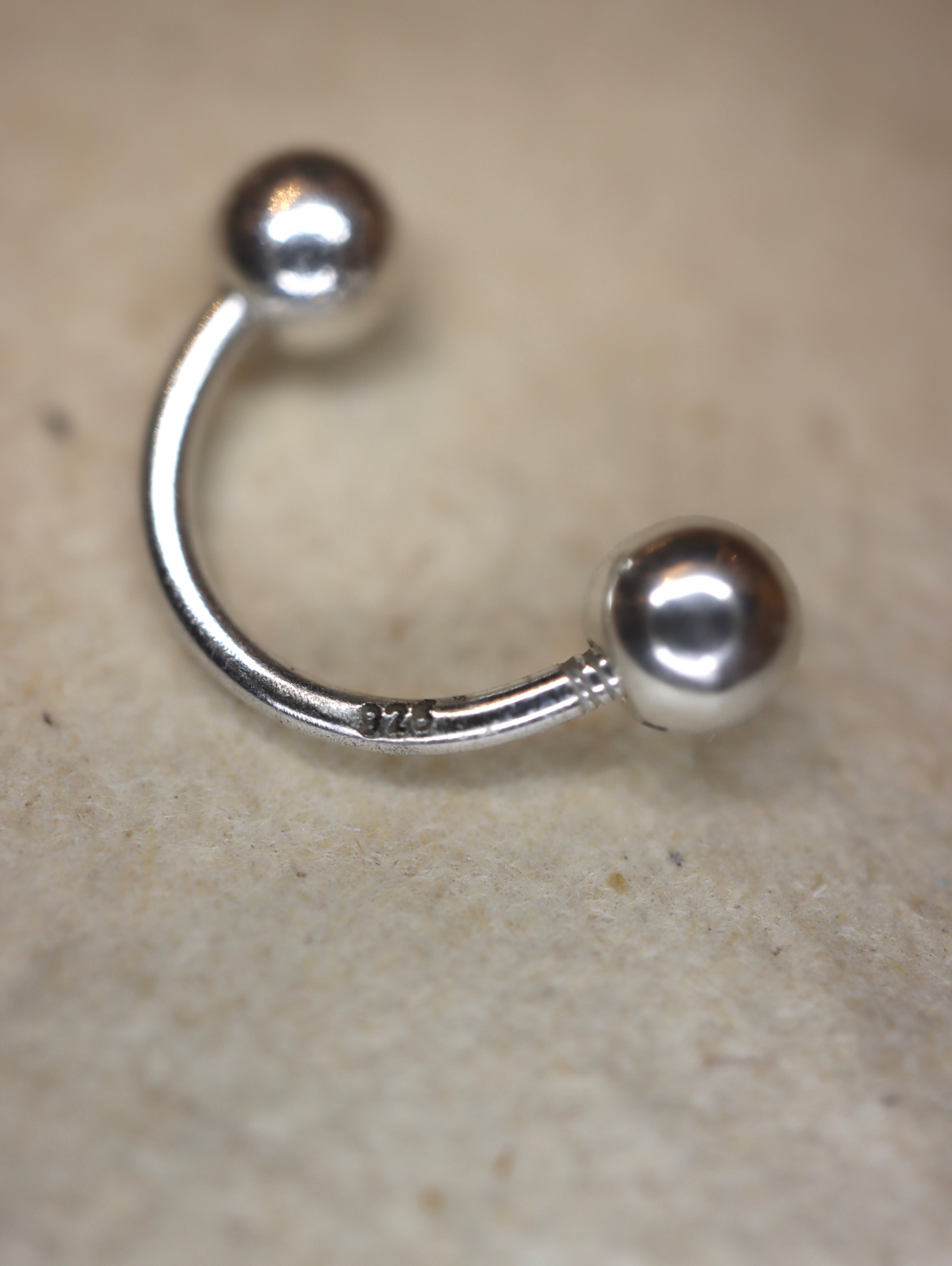 Curved ball back 925 silver earring