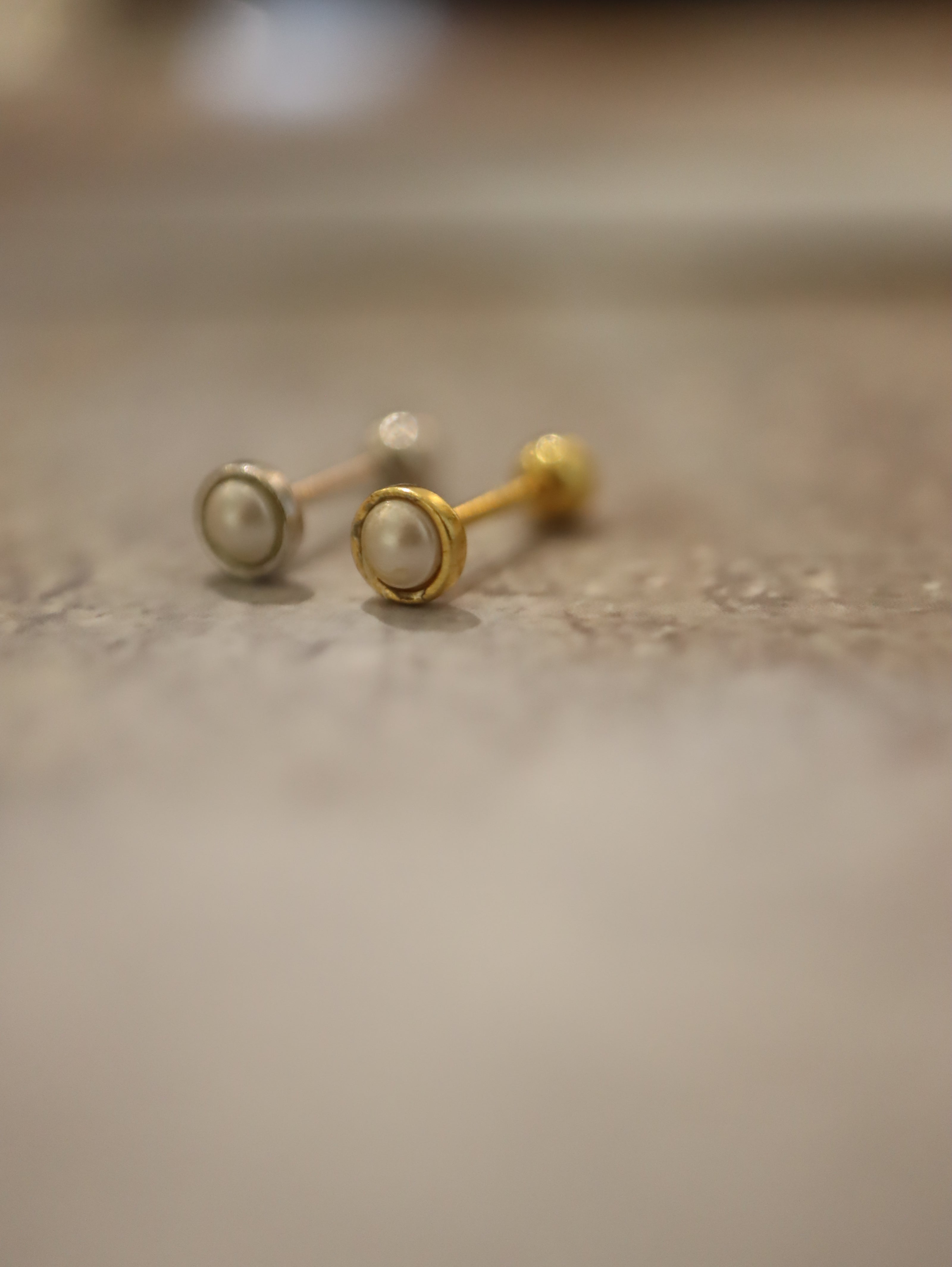 Round pearl stud 925 silver piercing earring (1pc)