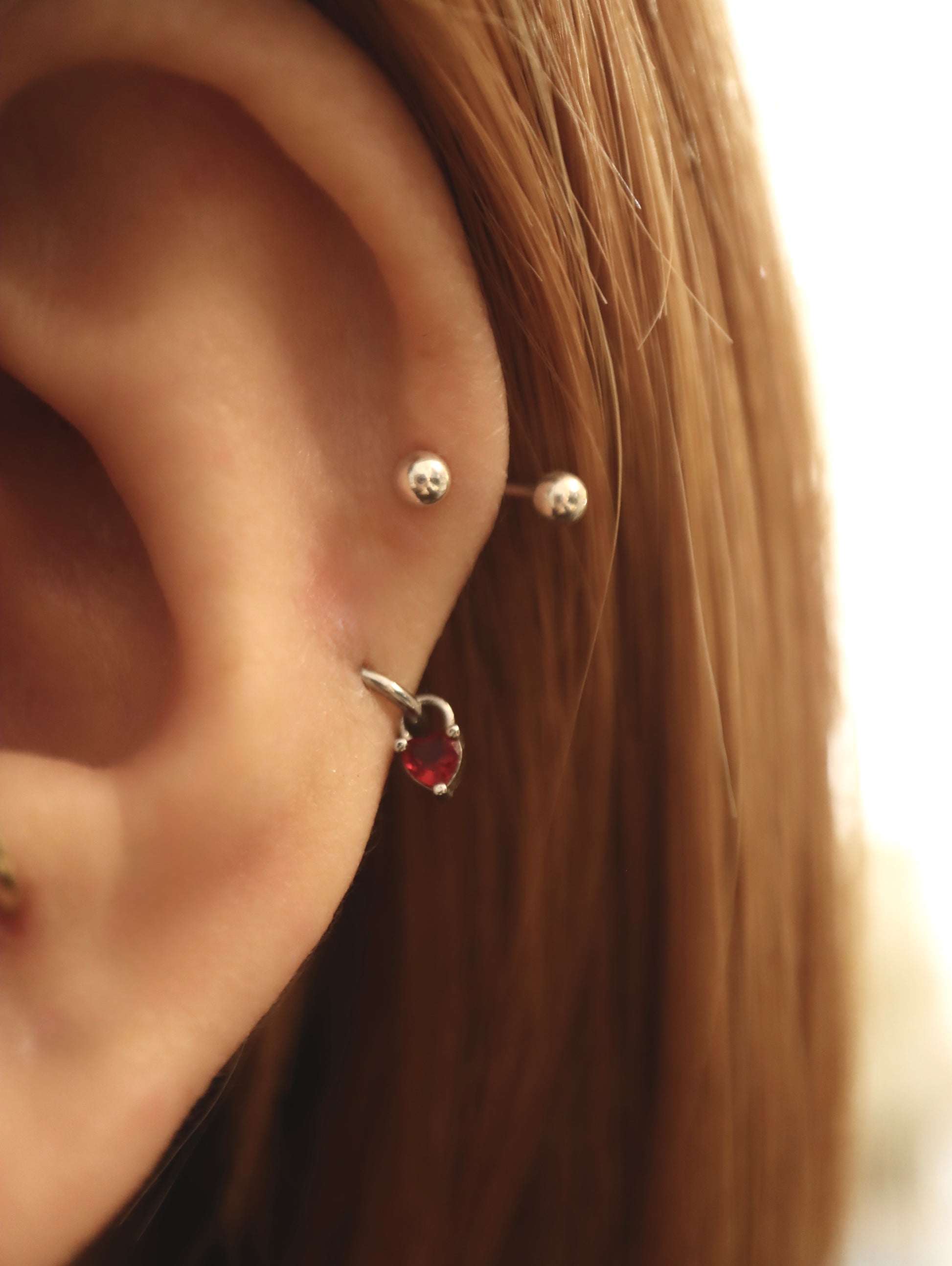 Curved ball back 925 silver earring