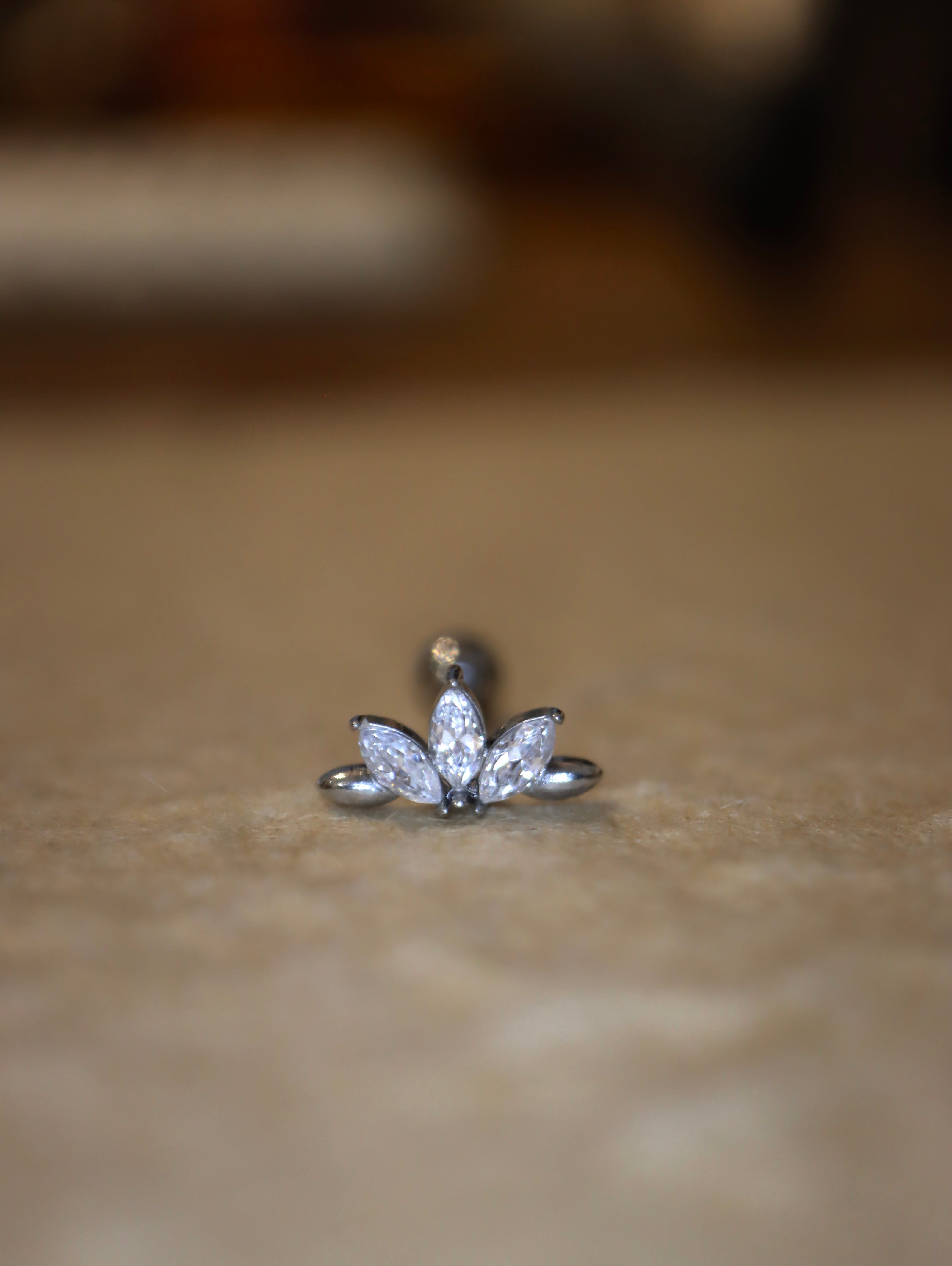 Marquise Cluster Stud Surgical Steel Piercing (1pc)