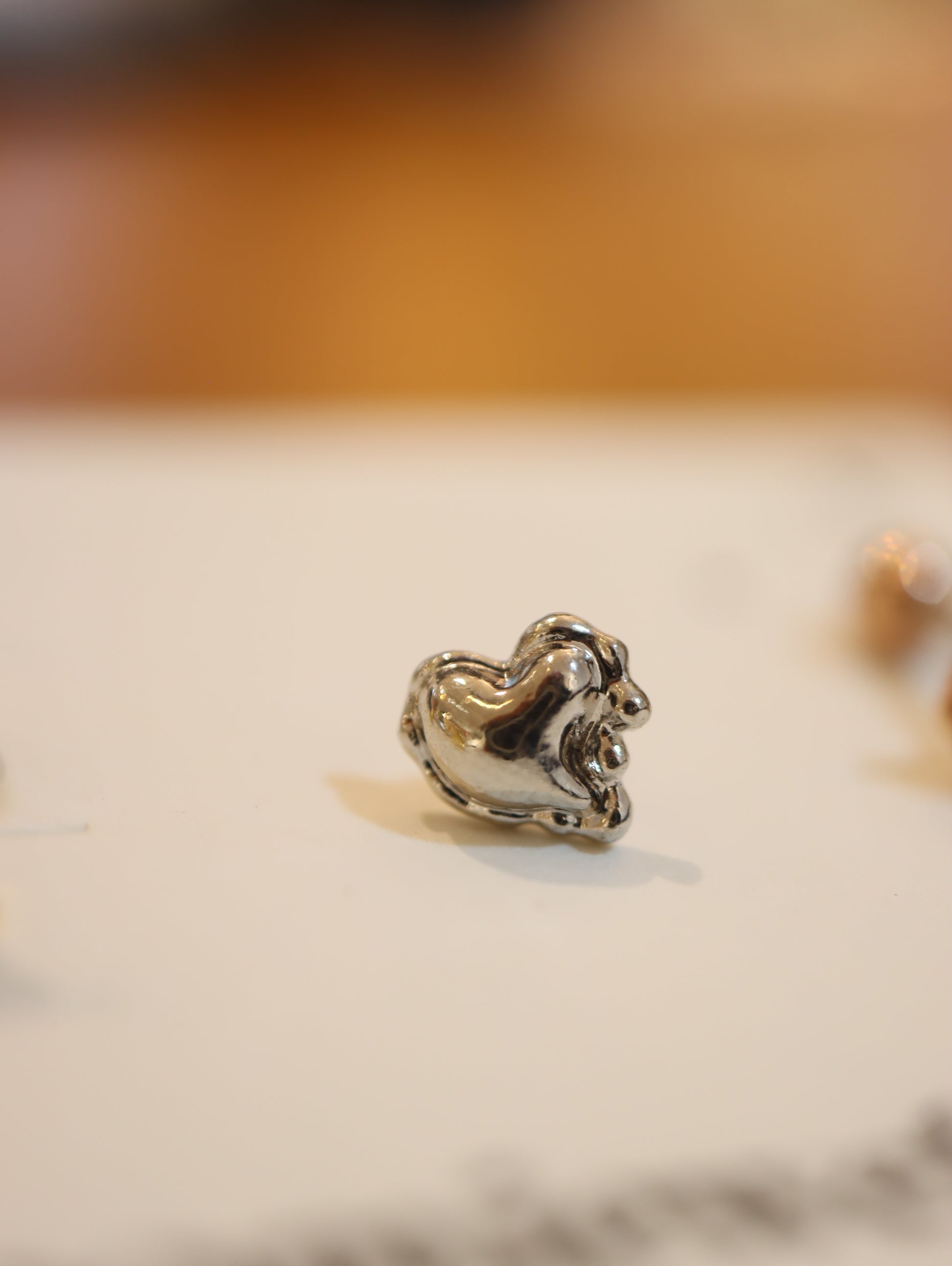 Drop heart surgical steel 316L stud earring piercing (1pc)