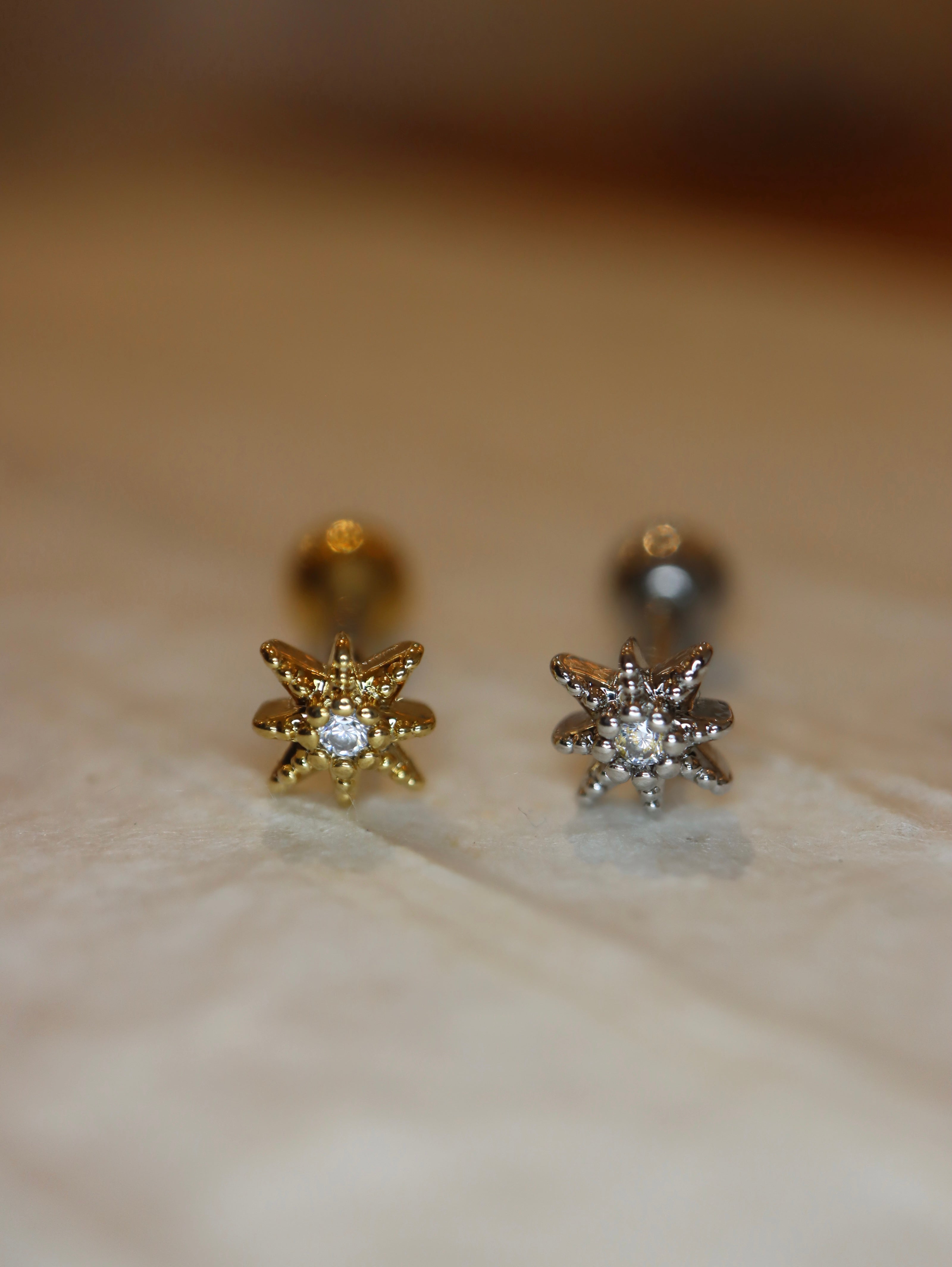 Astra stud surgical steel piercing (1pc)