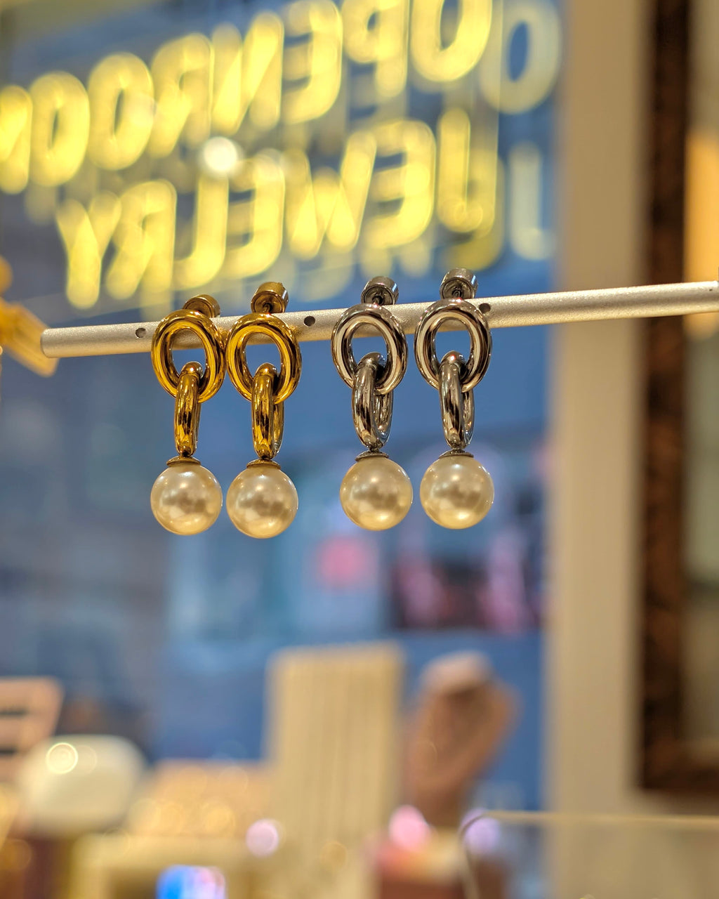 Stainless steel interlock earrings