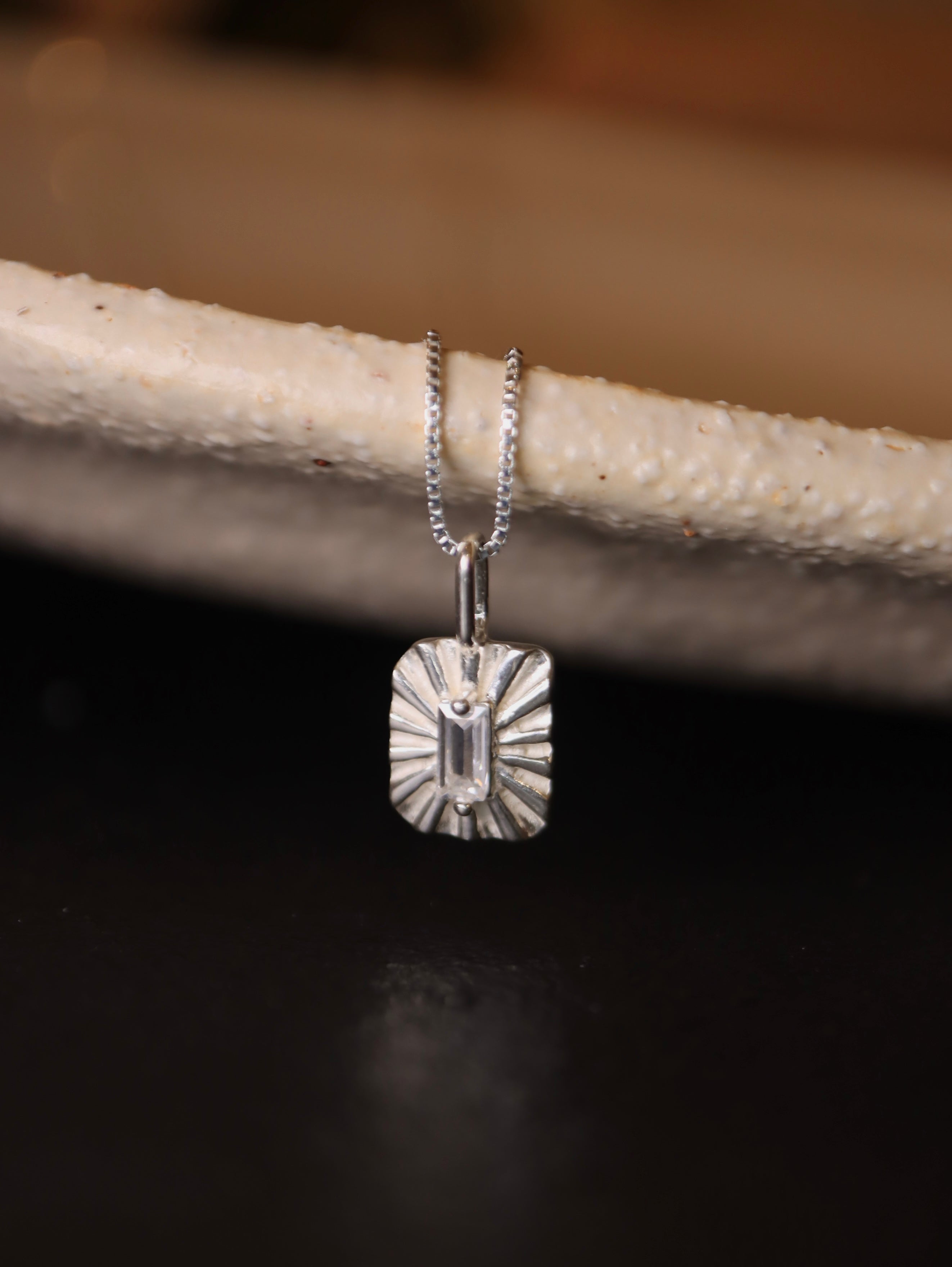 Stella Sunburst Pendant 925 Silver Necklace