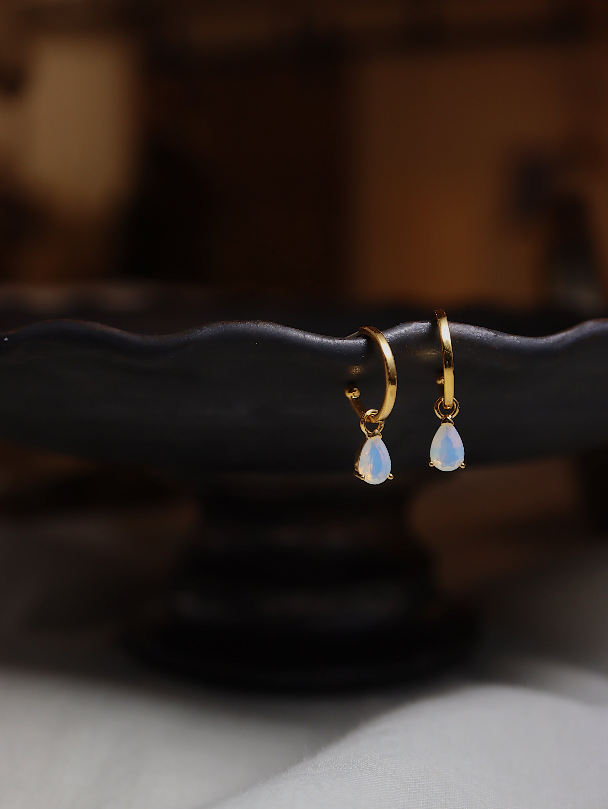 Drop teardrop cz / Opal earrings