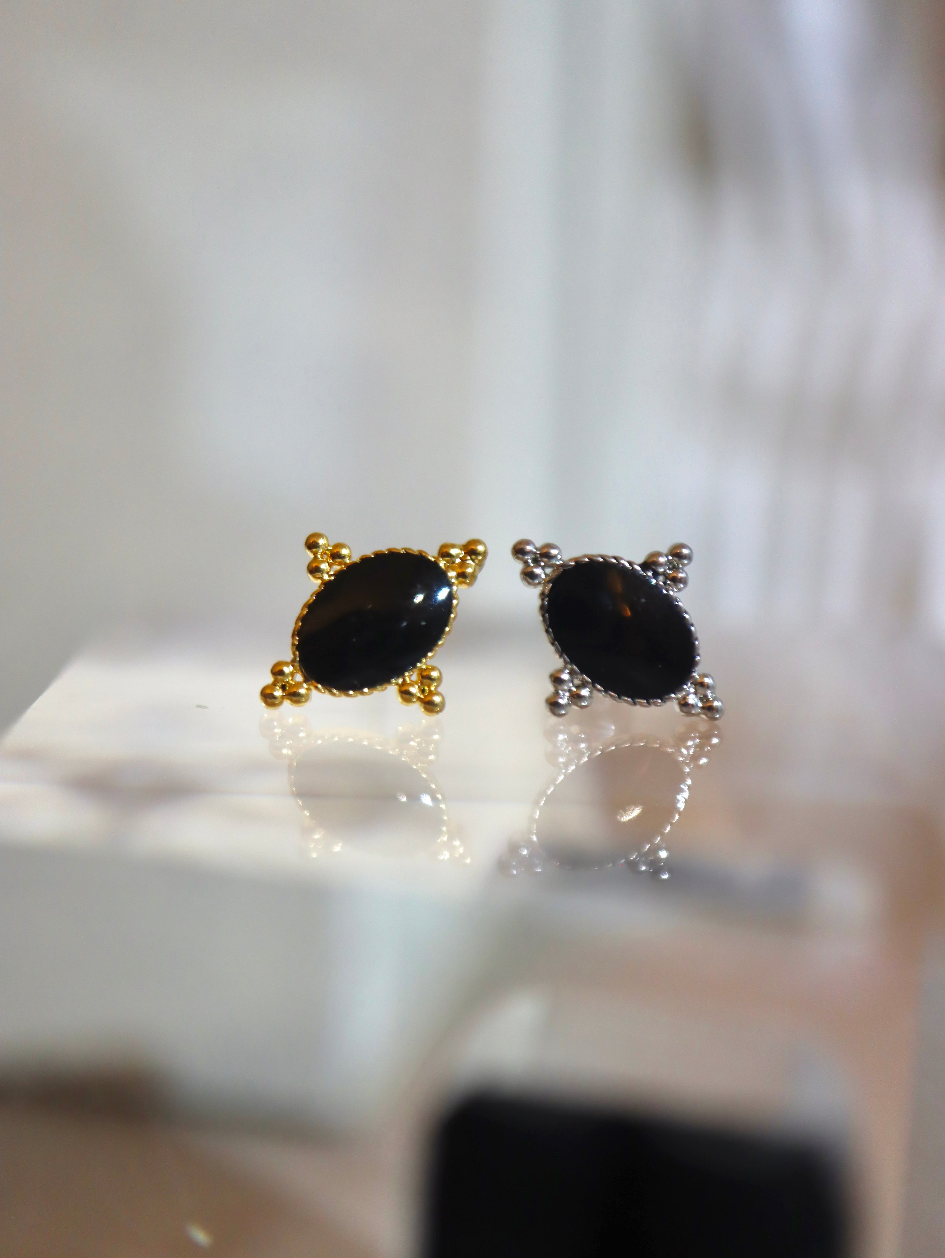 Oval black stud surgical steel piercing earring (1pc)