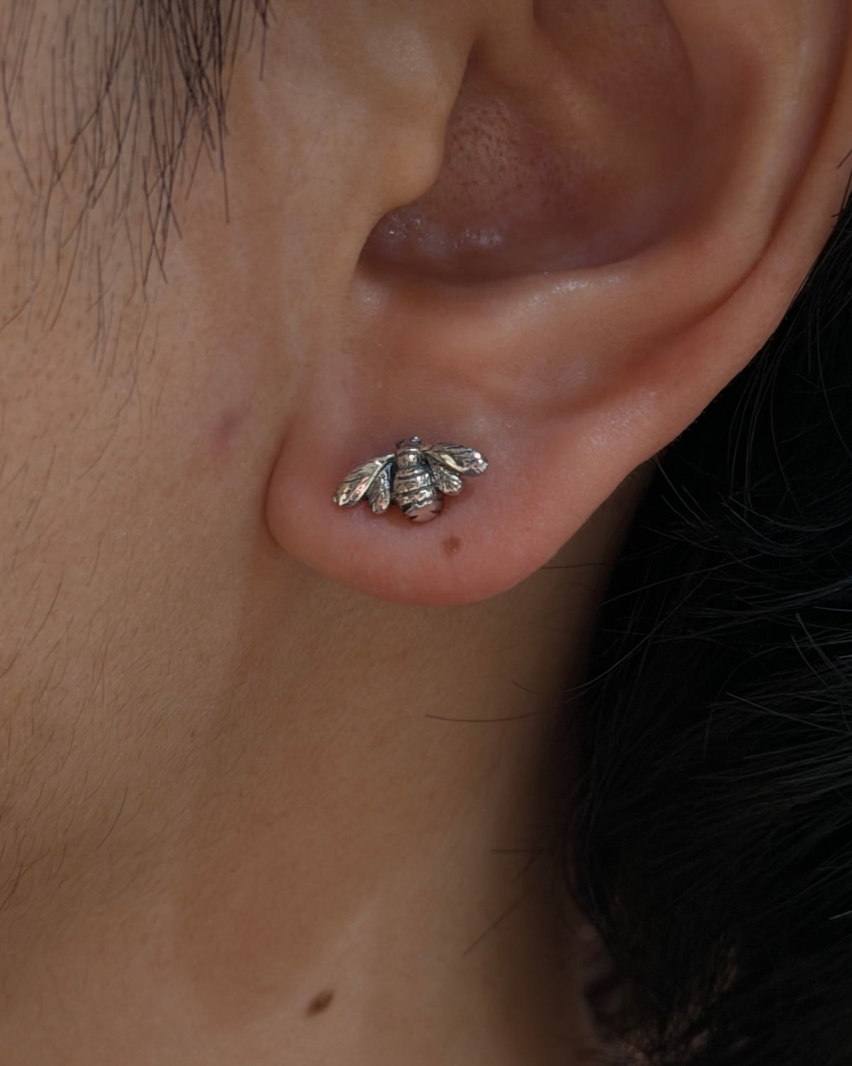 Bee stud 925 silver earrings