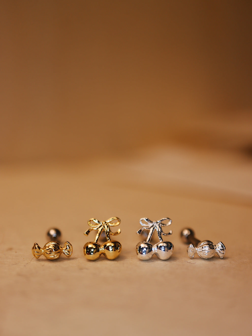 🍬 Candy mini stud piercing surgical steel earring