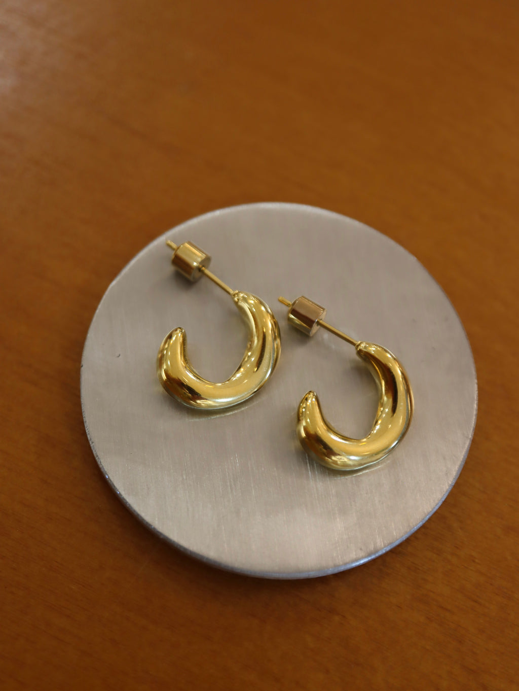 Stainless steel hoop earrings