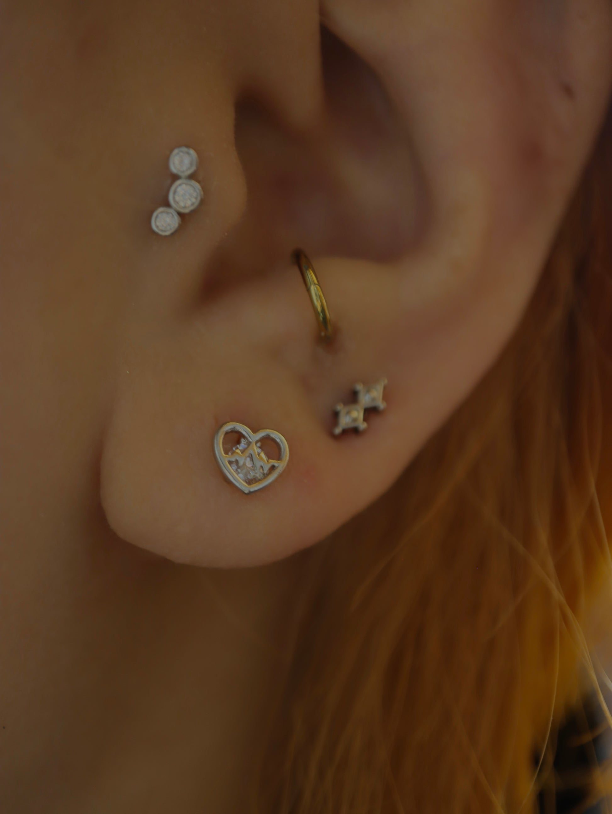 Heartbeat surgical steel 316L stud earring piercing