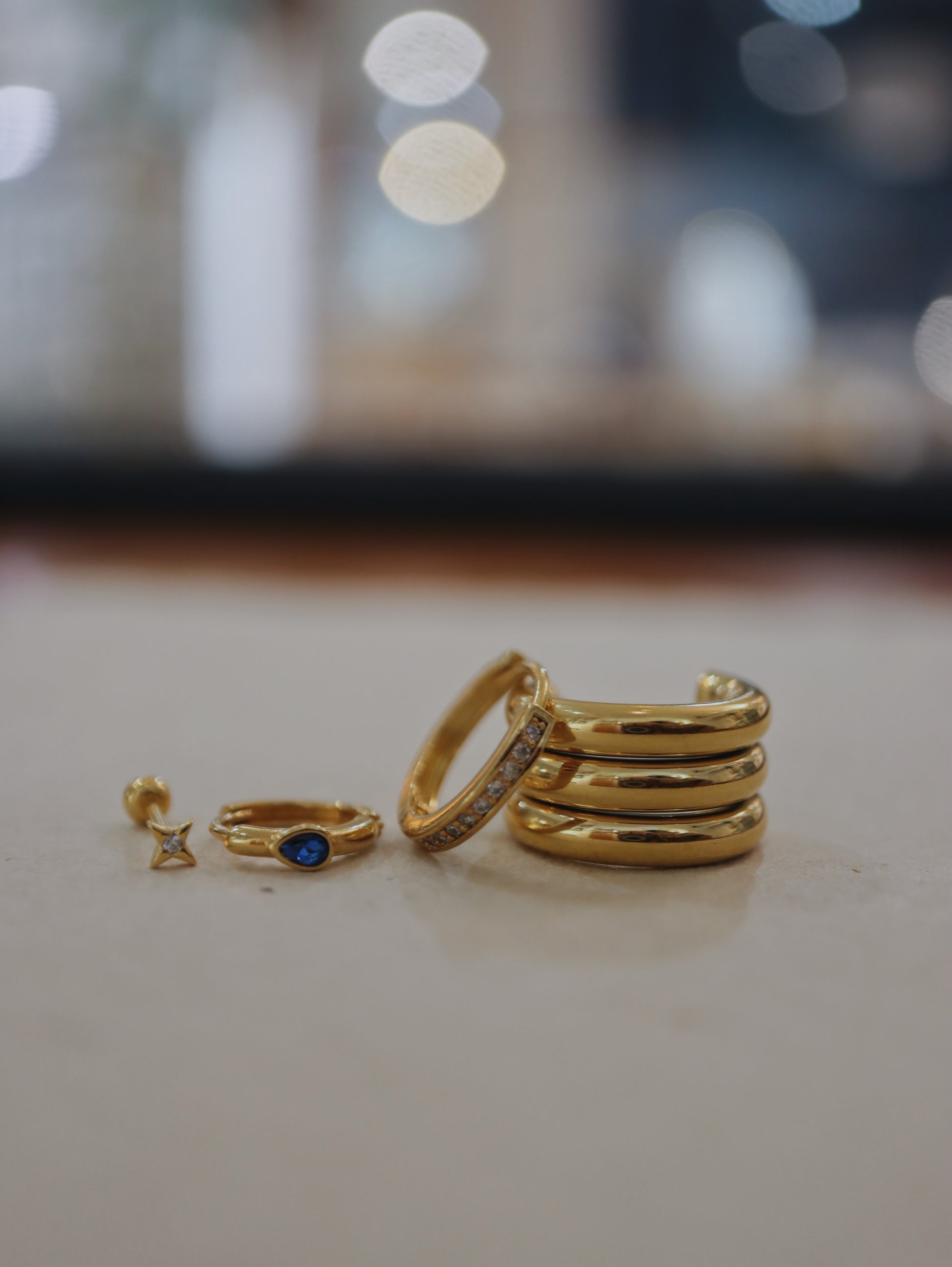 Surgical steel hinged cz hoop earring (1pc)