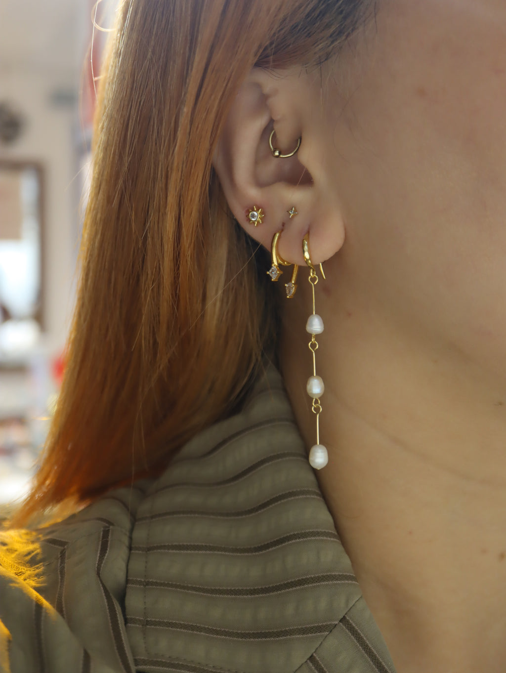 Drop raw pearl earrings