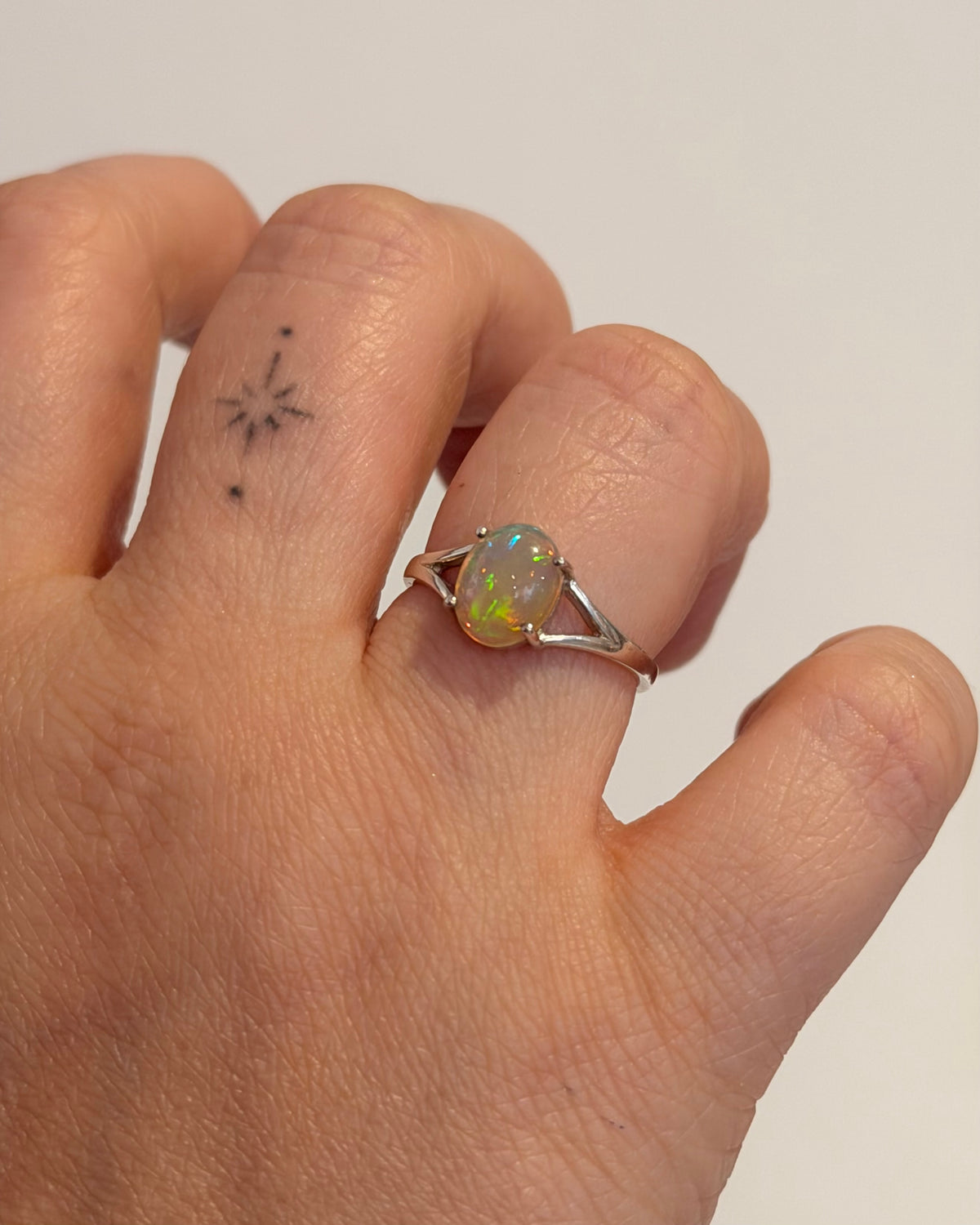 Ethiopian Opal 925 silver ring