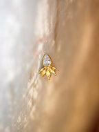 Dewdrop Crown Stud Surgical Steel Piercing (1pc)
