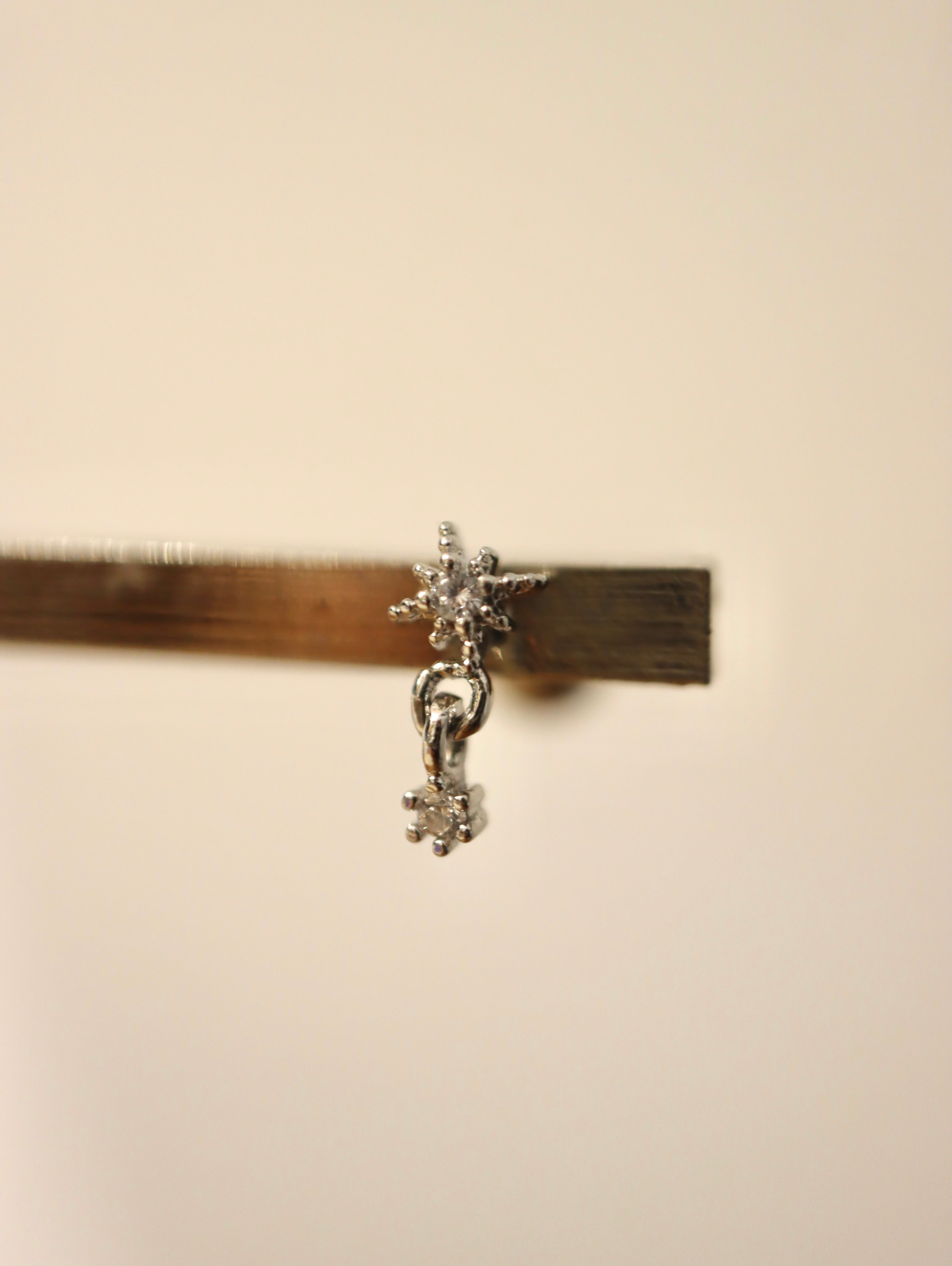 Sparkle drop surgical steel 316L stud piercing