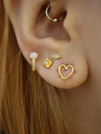 Round stone cz earrings