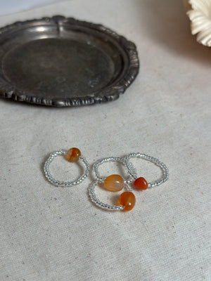 Orange onyx bead elastic ring