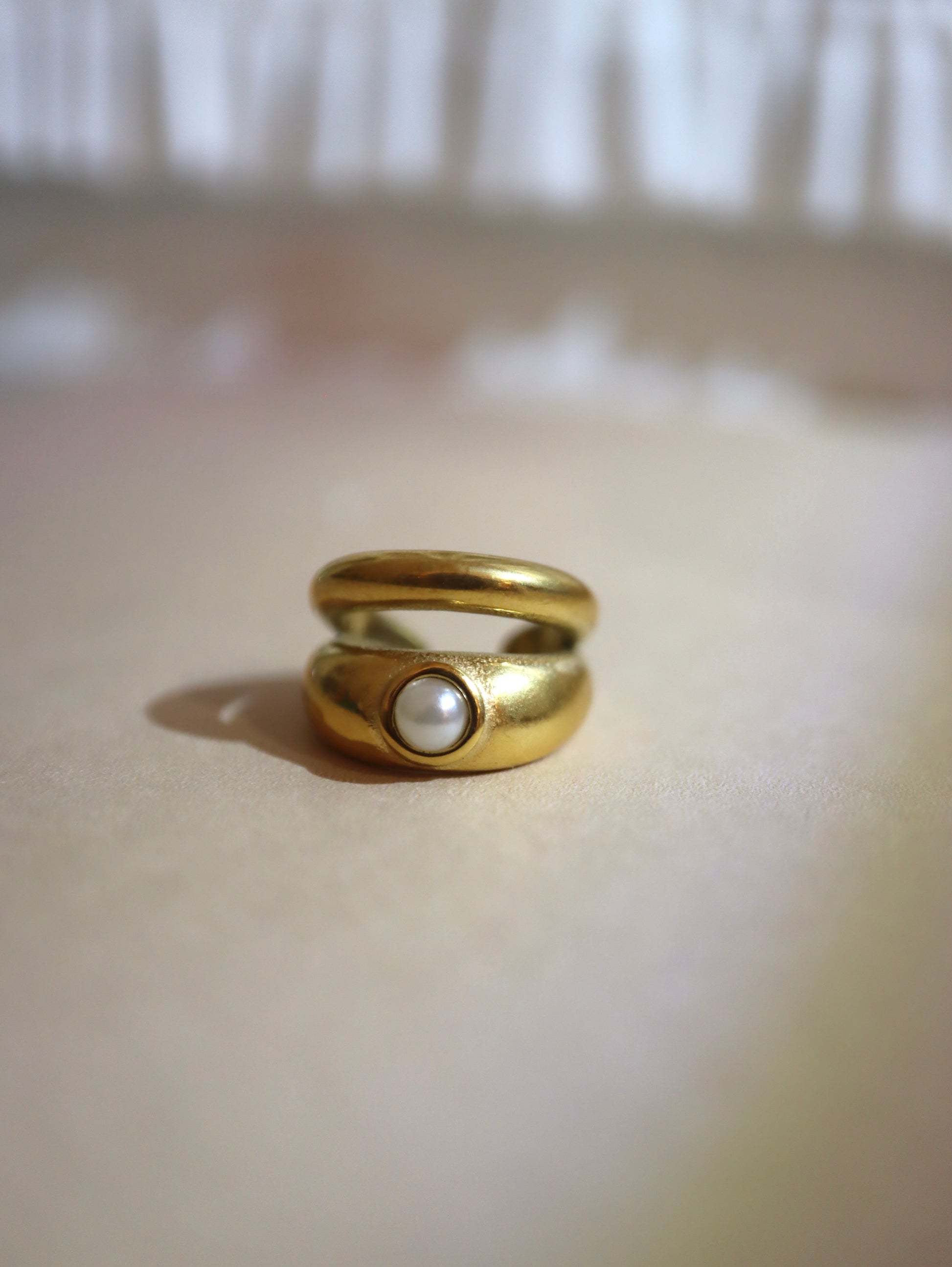 Double pearl stainless steel earcuff