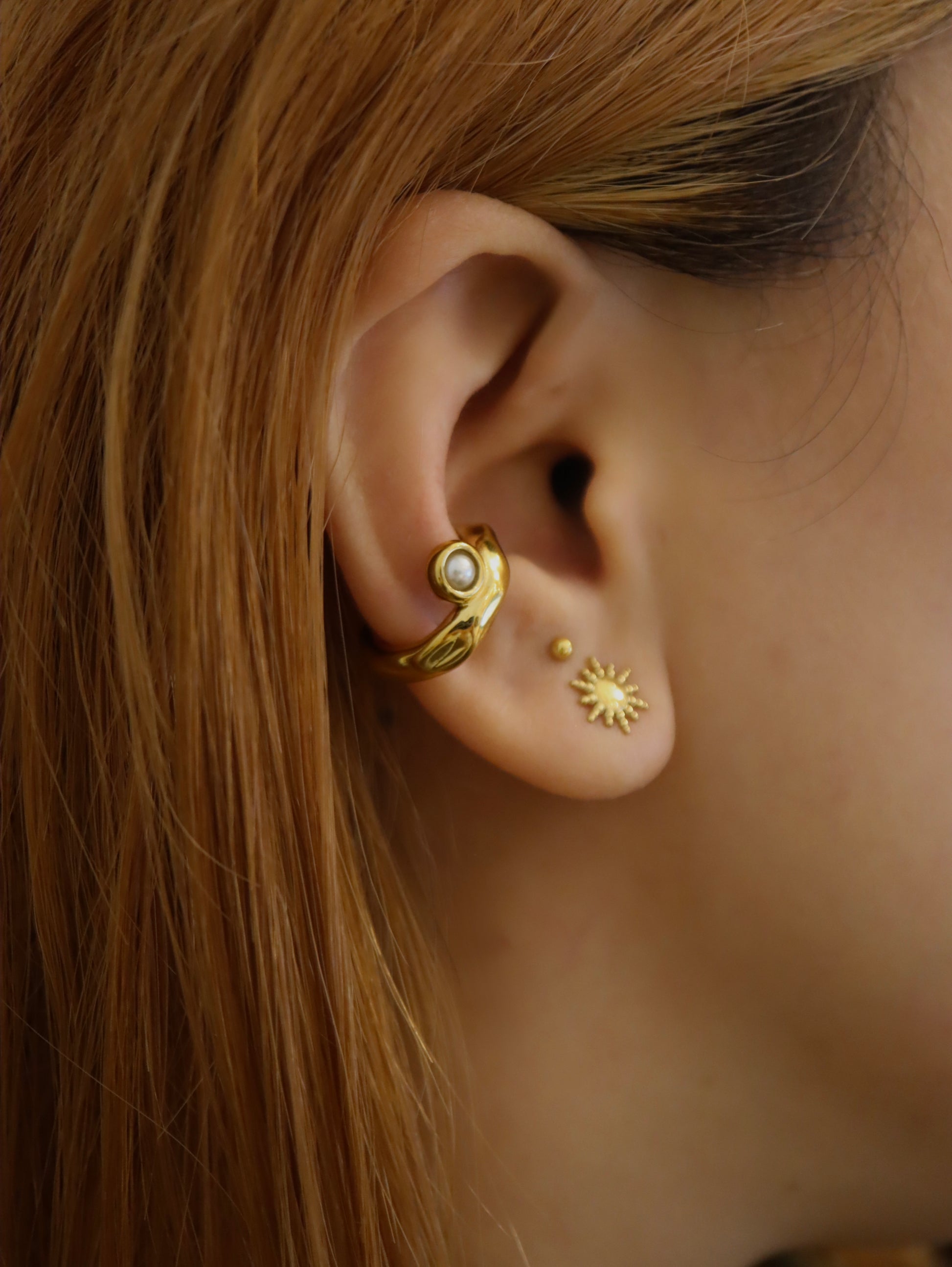 Pearl stainless steel Earcuff