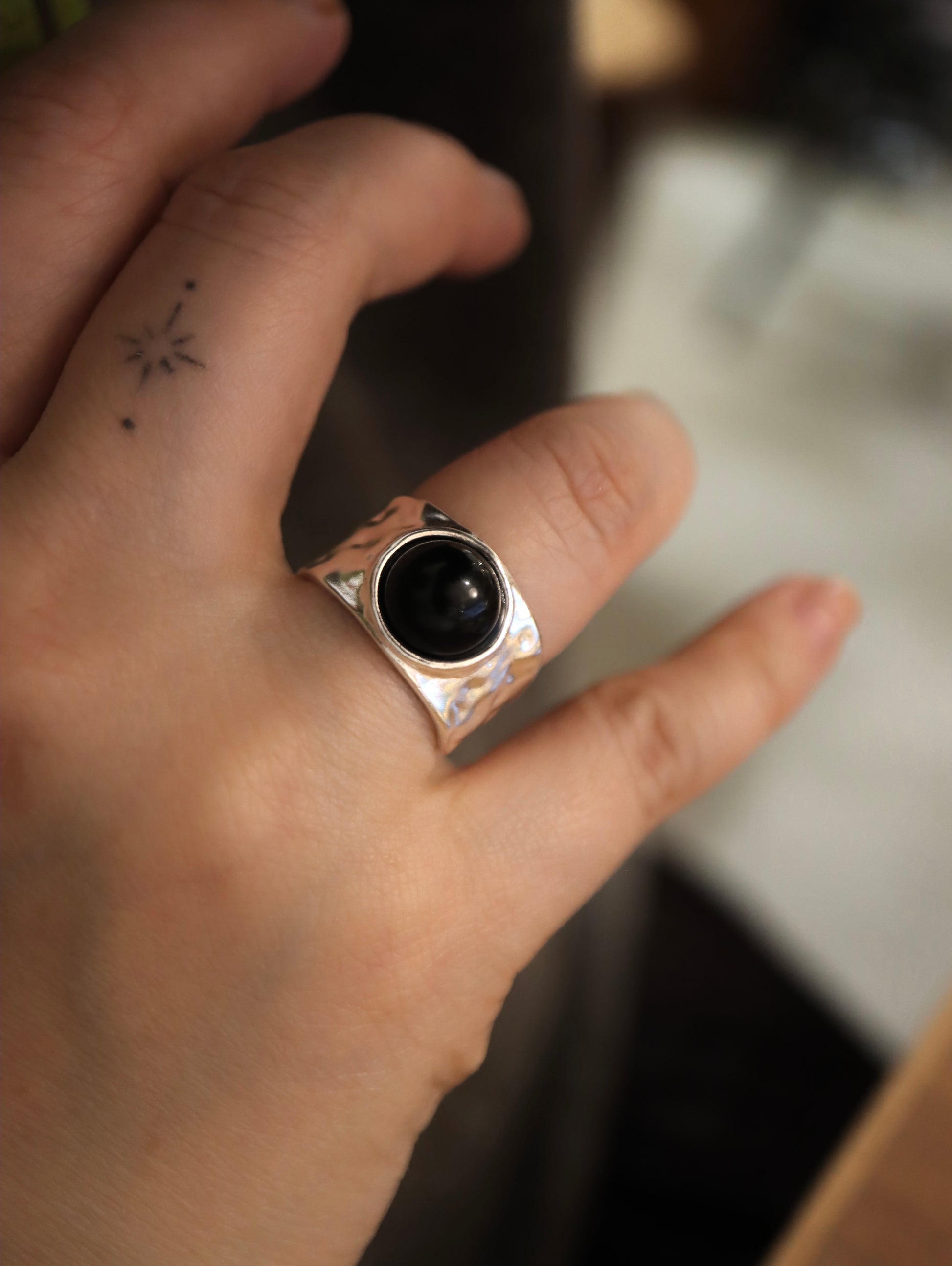 Round onyx 925 silver ring