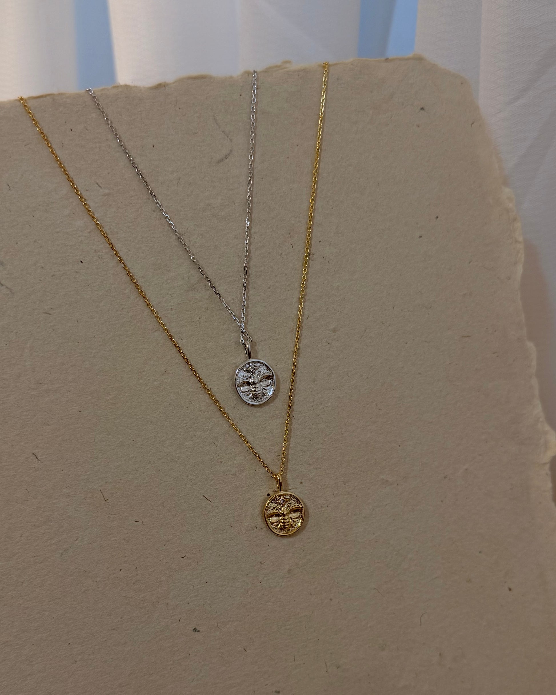 Bee coin 925 silver necklace