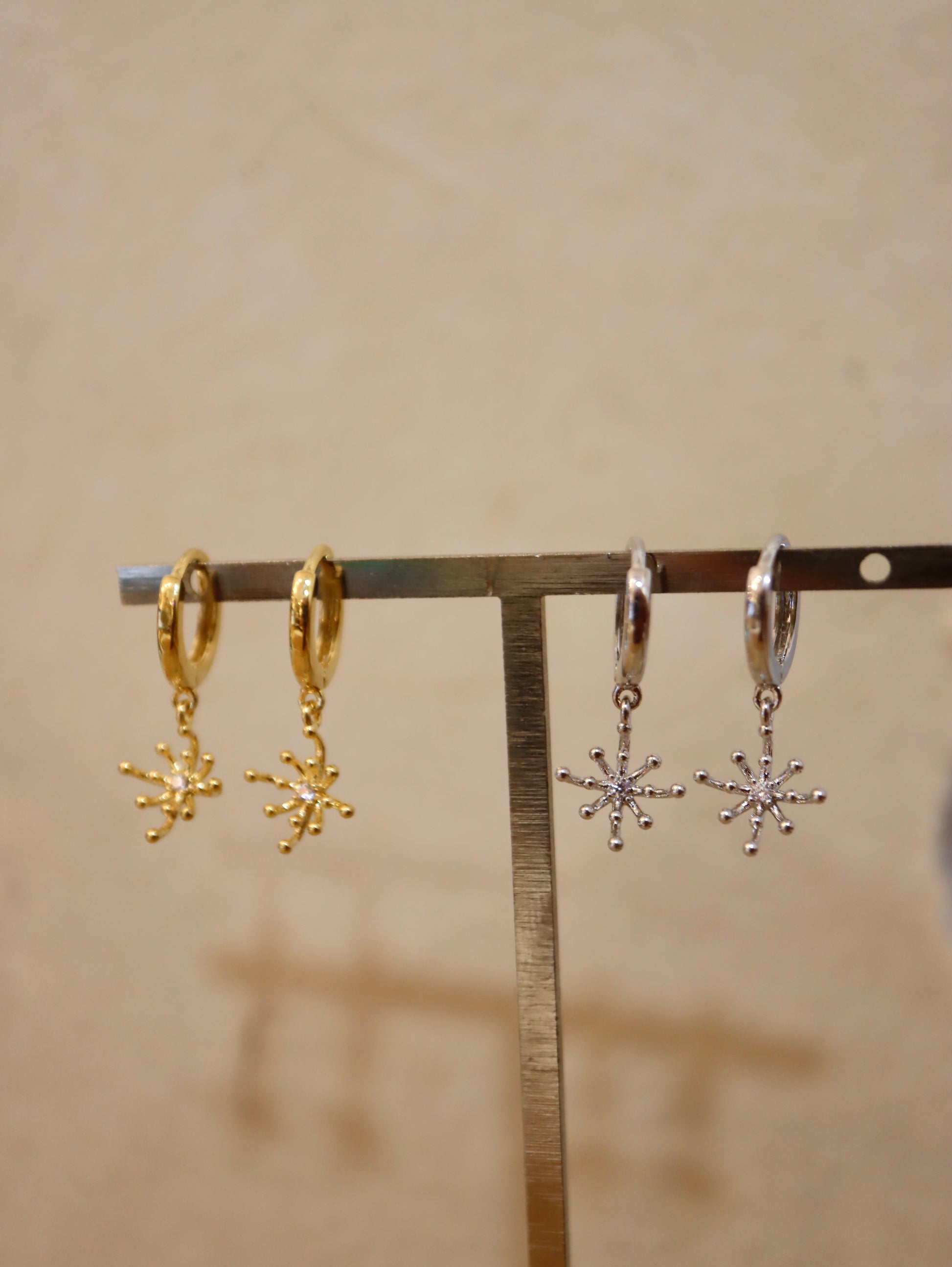 Starburst 925 silver hoop earrings