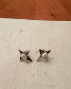 Cross pearl earring