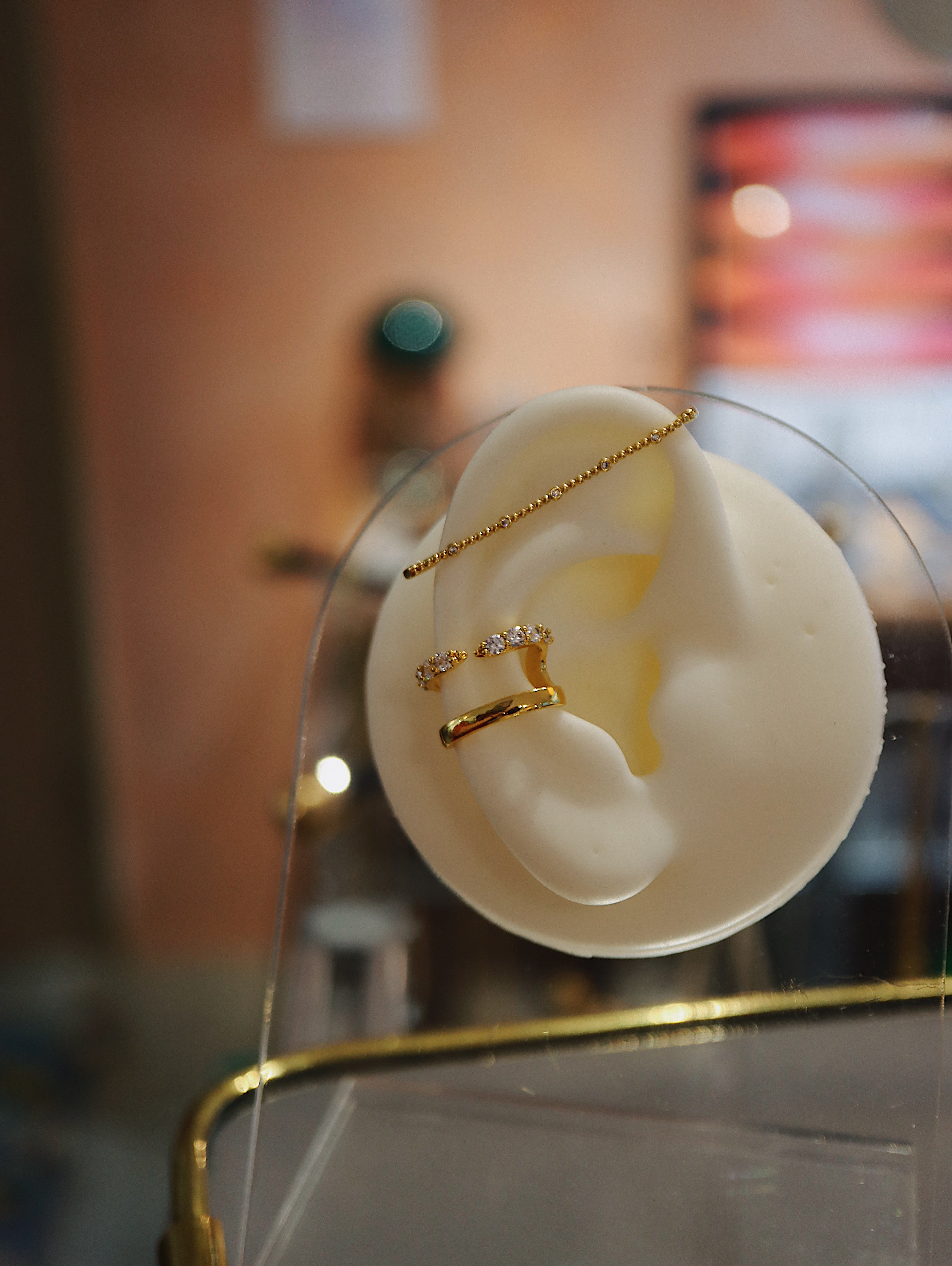 Double wrap earcuff