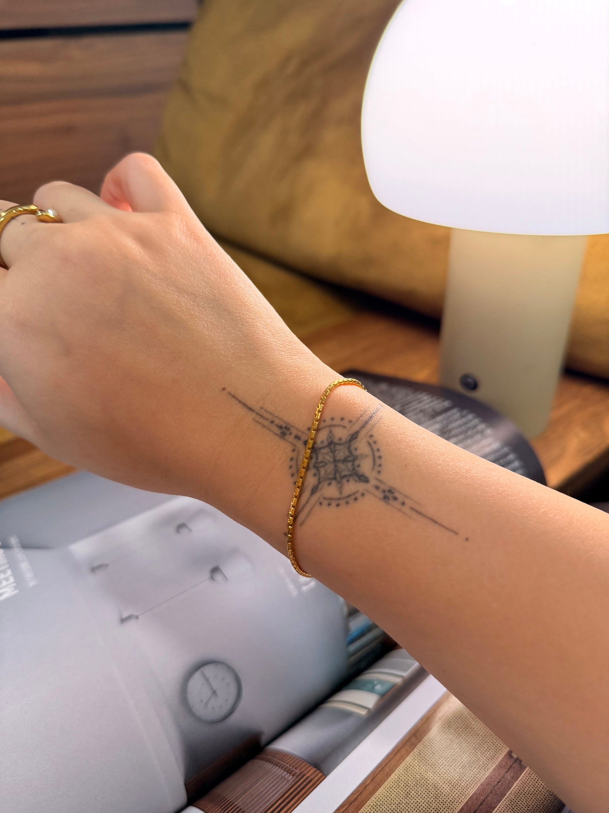 Stainless steel golden bracelet