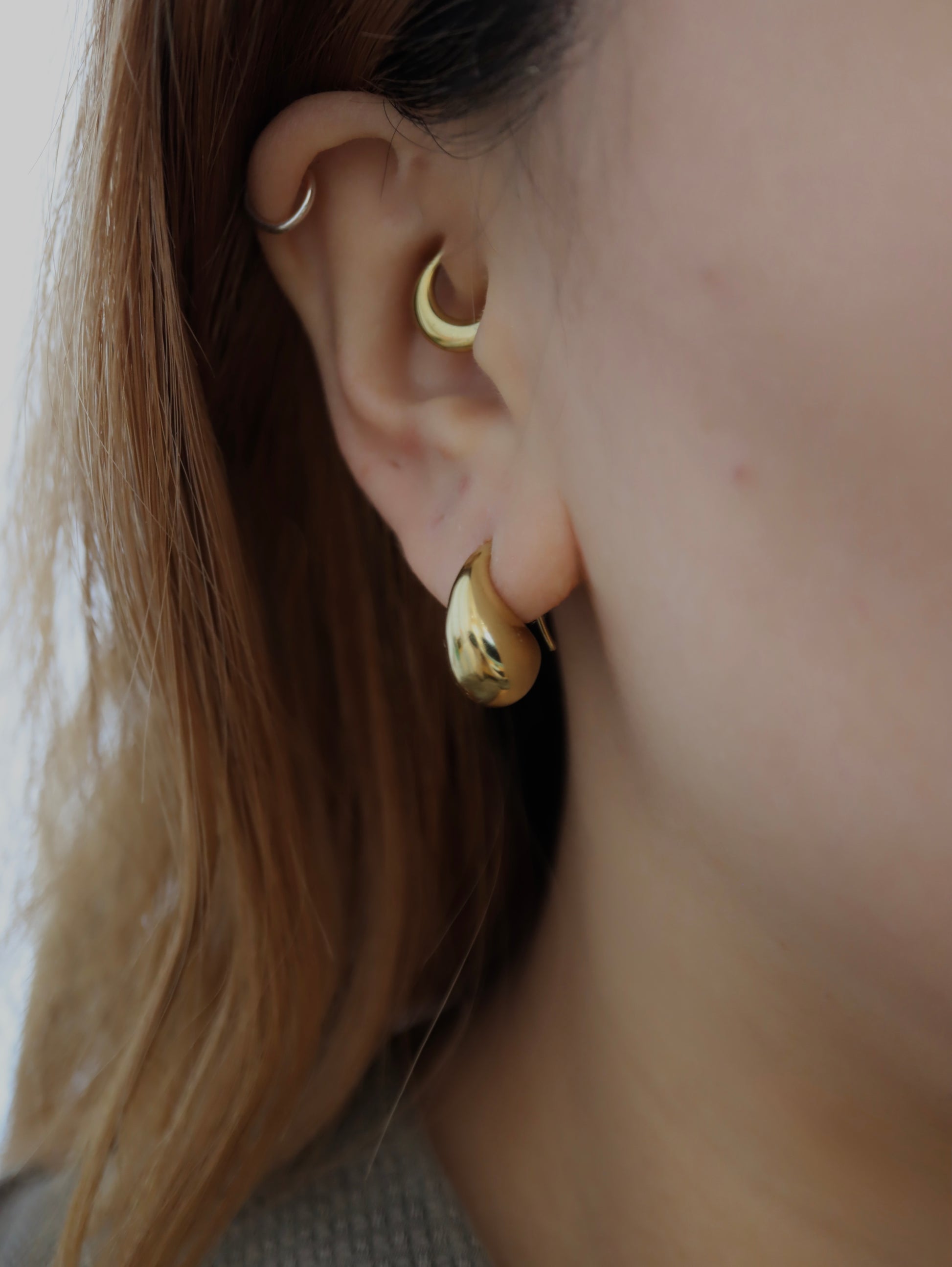 Echo Hook Stainless Steel Teardrop Earrings