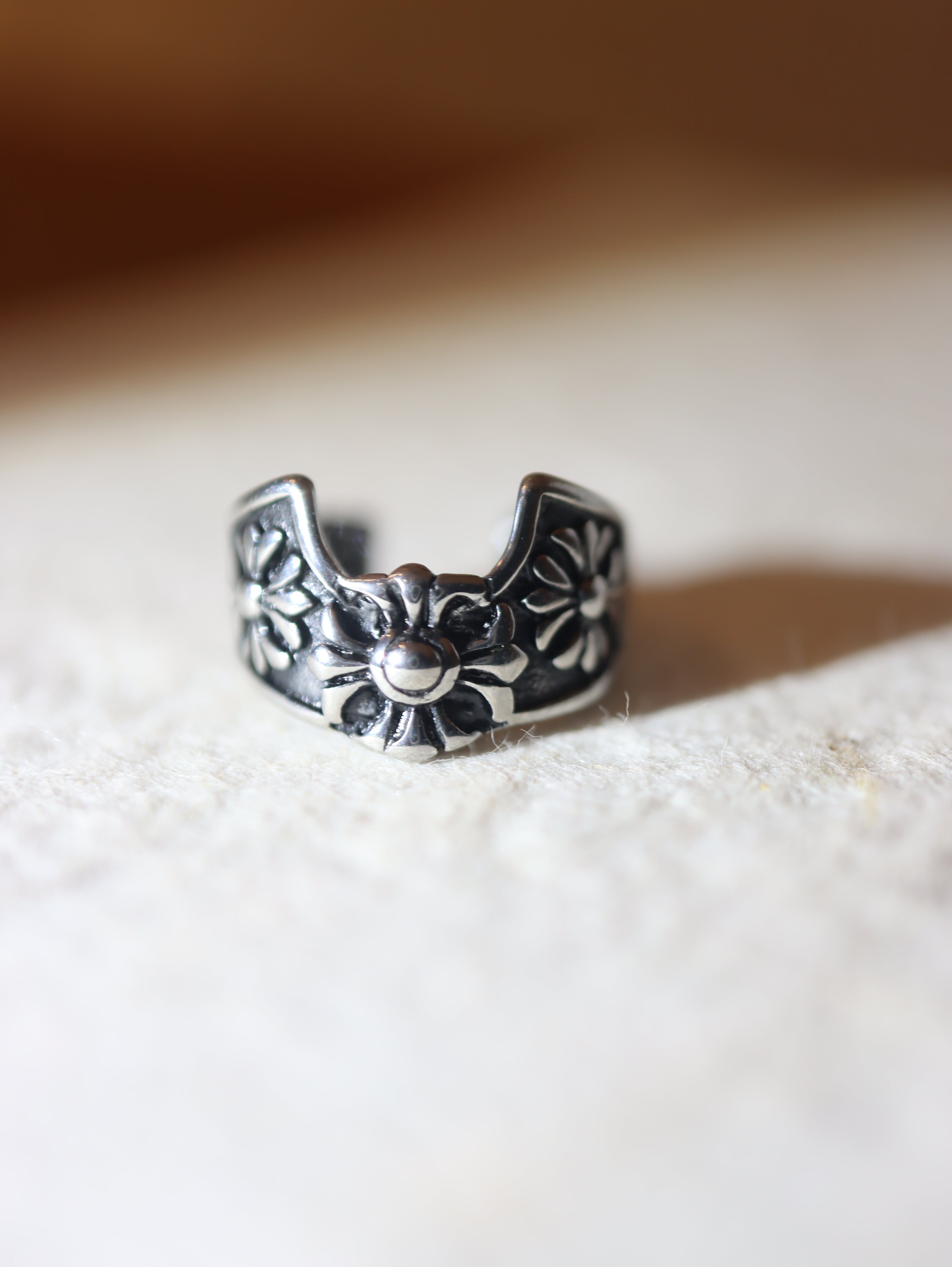 Surgical Steel Unisex Earcuff