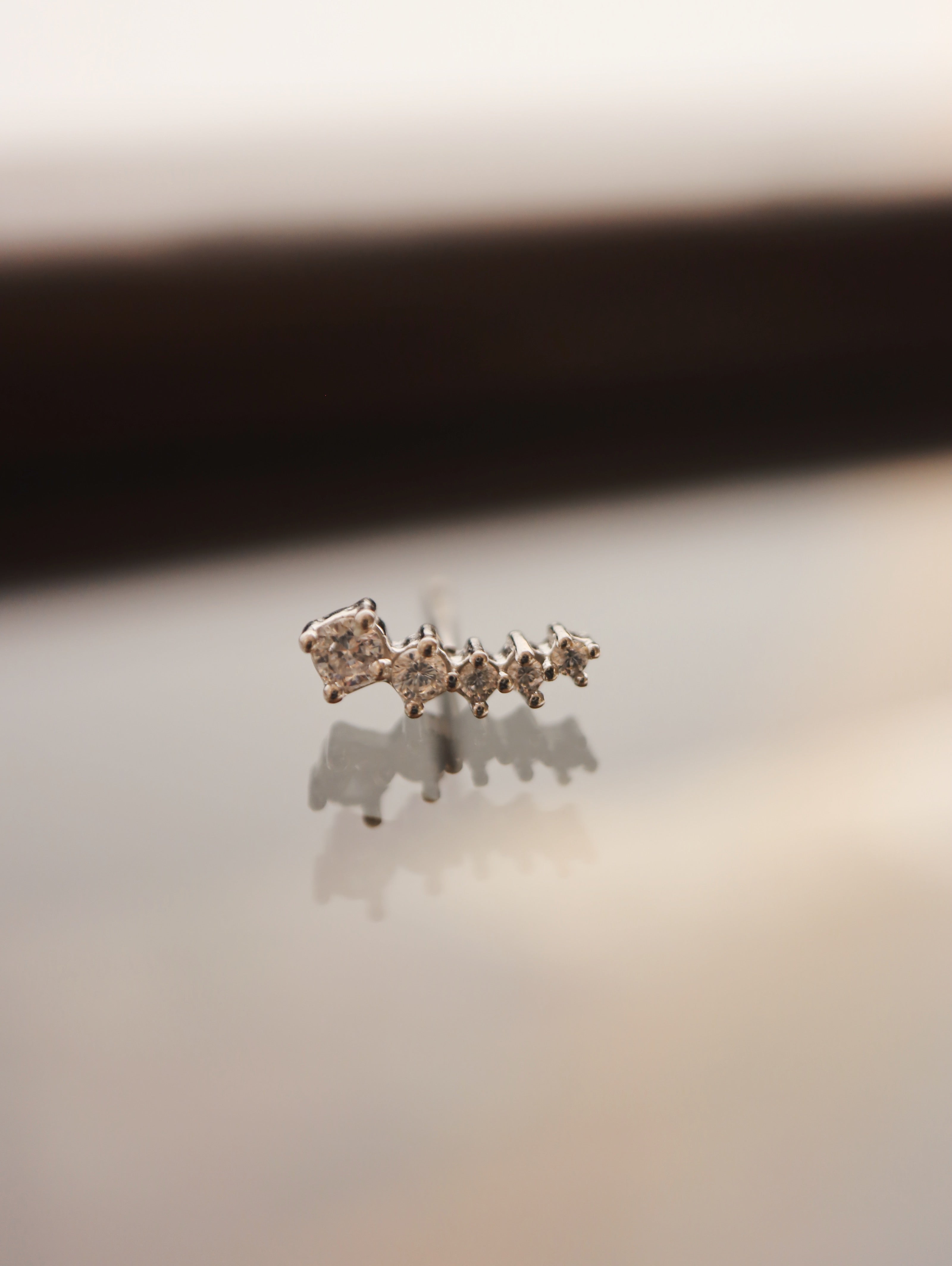 Bar curved 925 silver stud ball end piercing