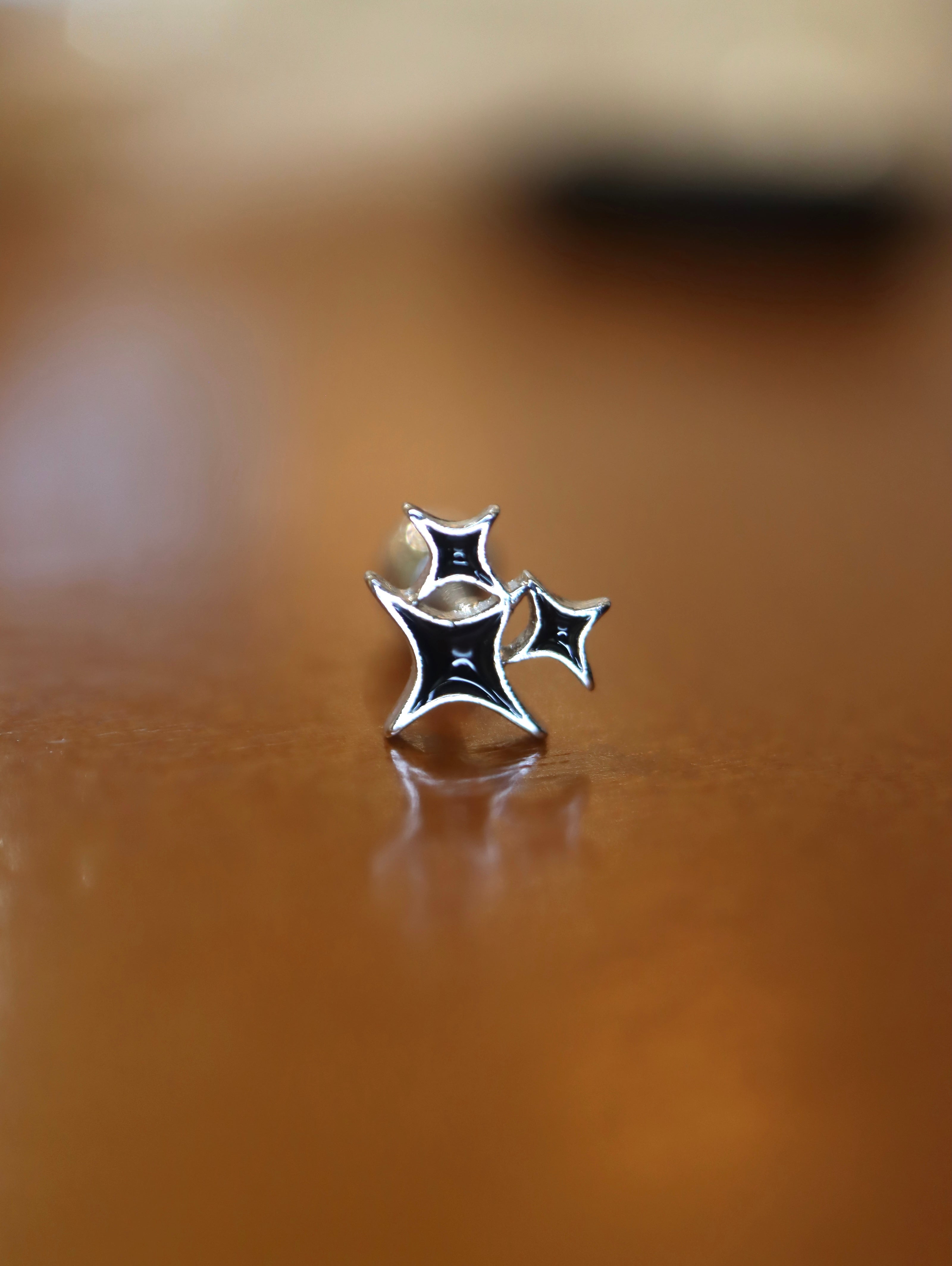 Sparkling stud surgical steel piercing (1pc)